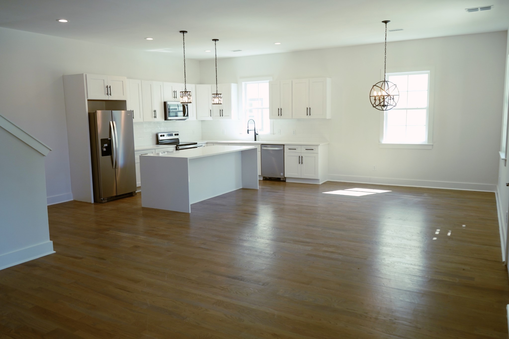 2202 Hermosa St