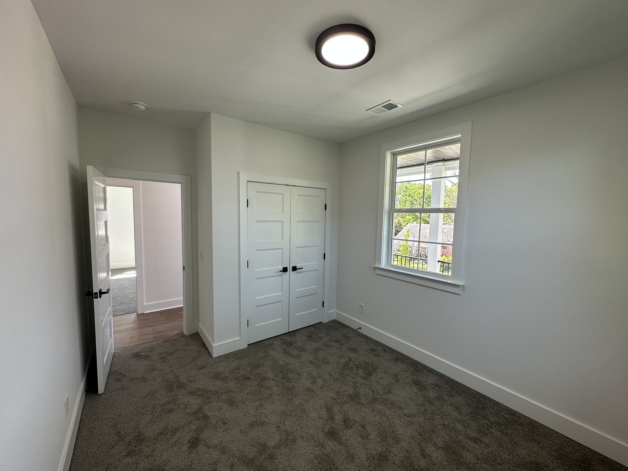 2202 Hermosa St
