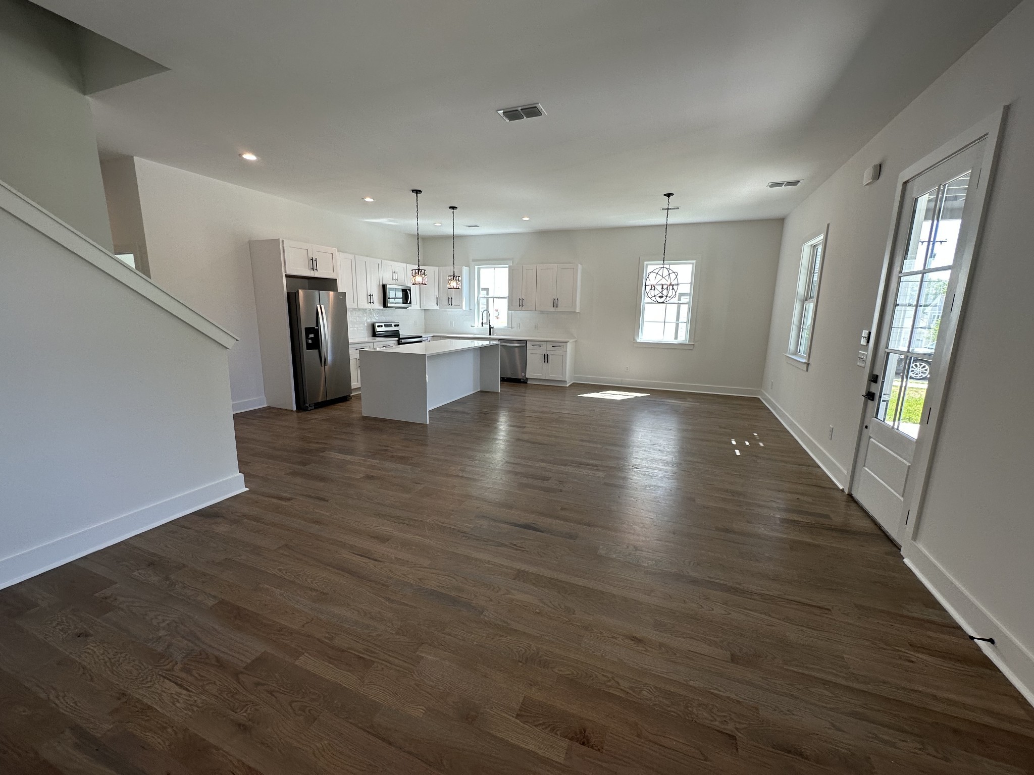 2202 Hermosa St