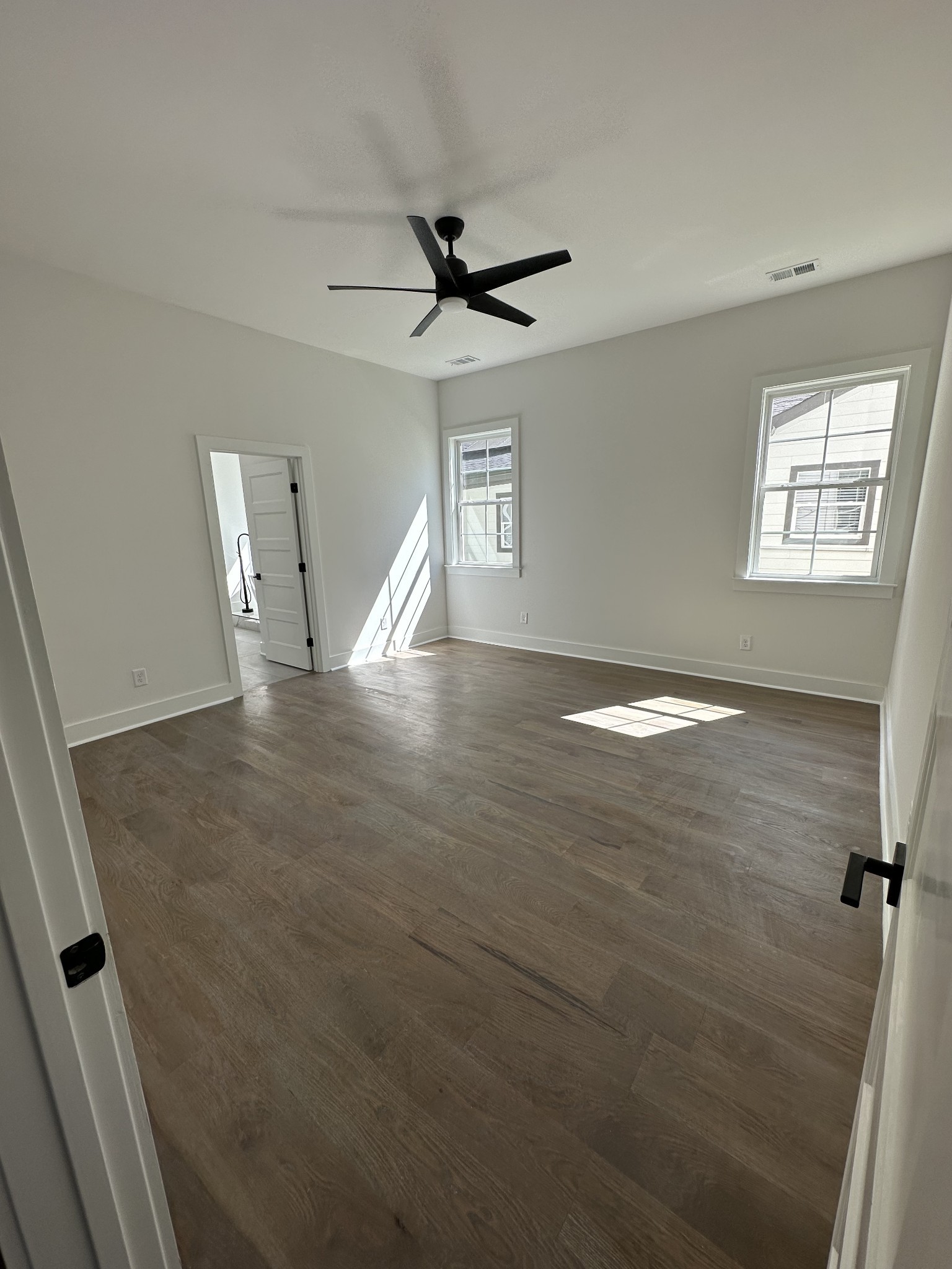2202 Hermosa St