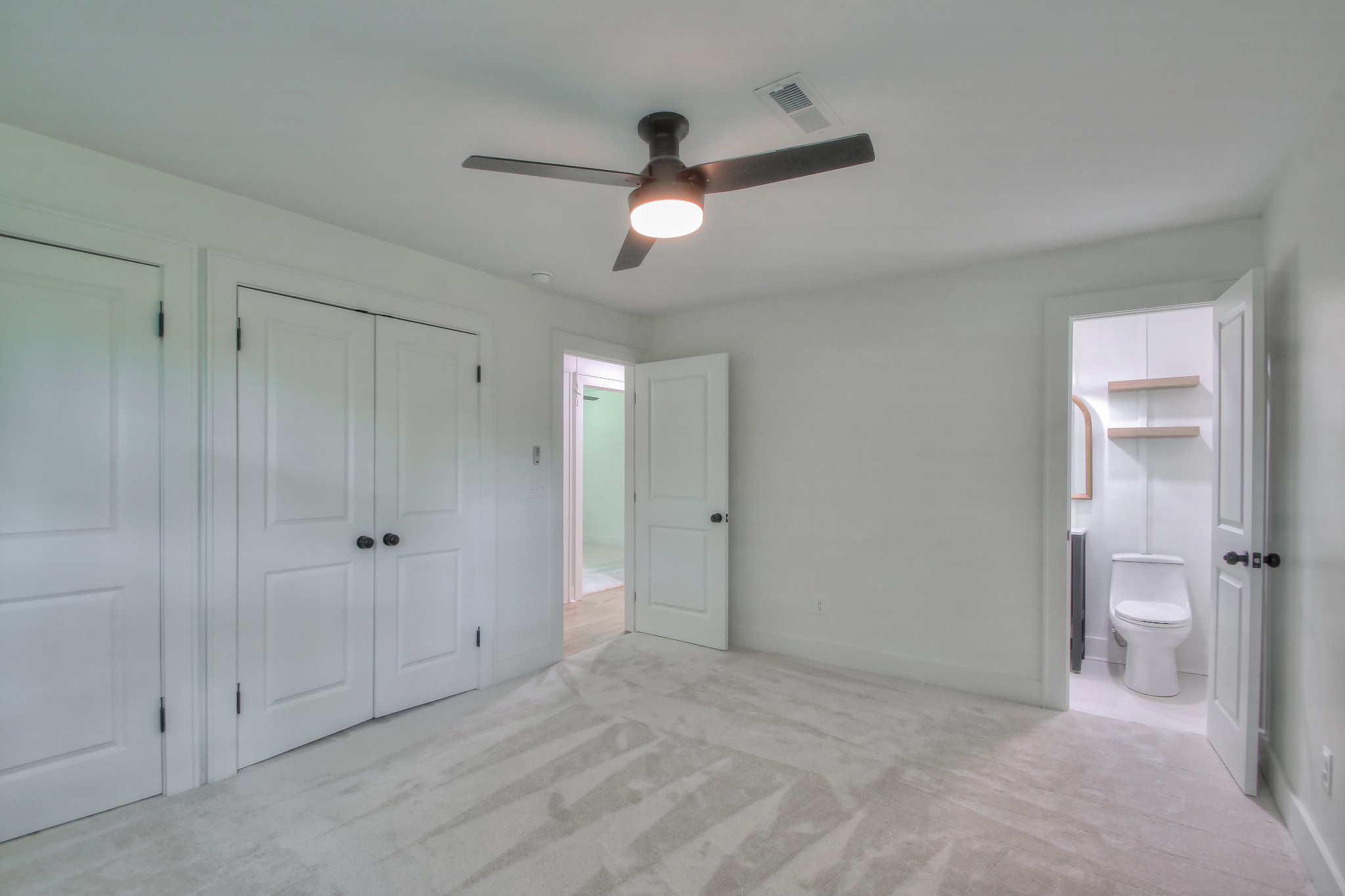 955 Windrowe Dr