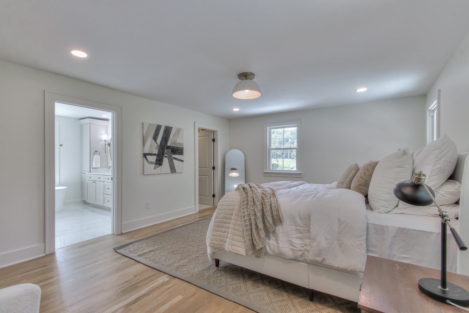 955 Windrowe Dr
