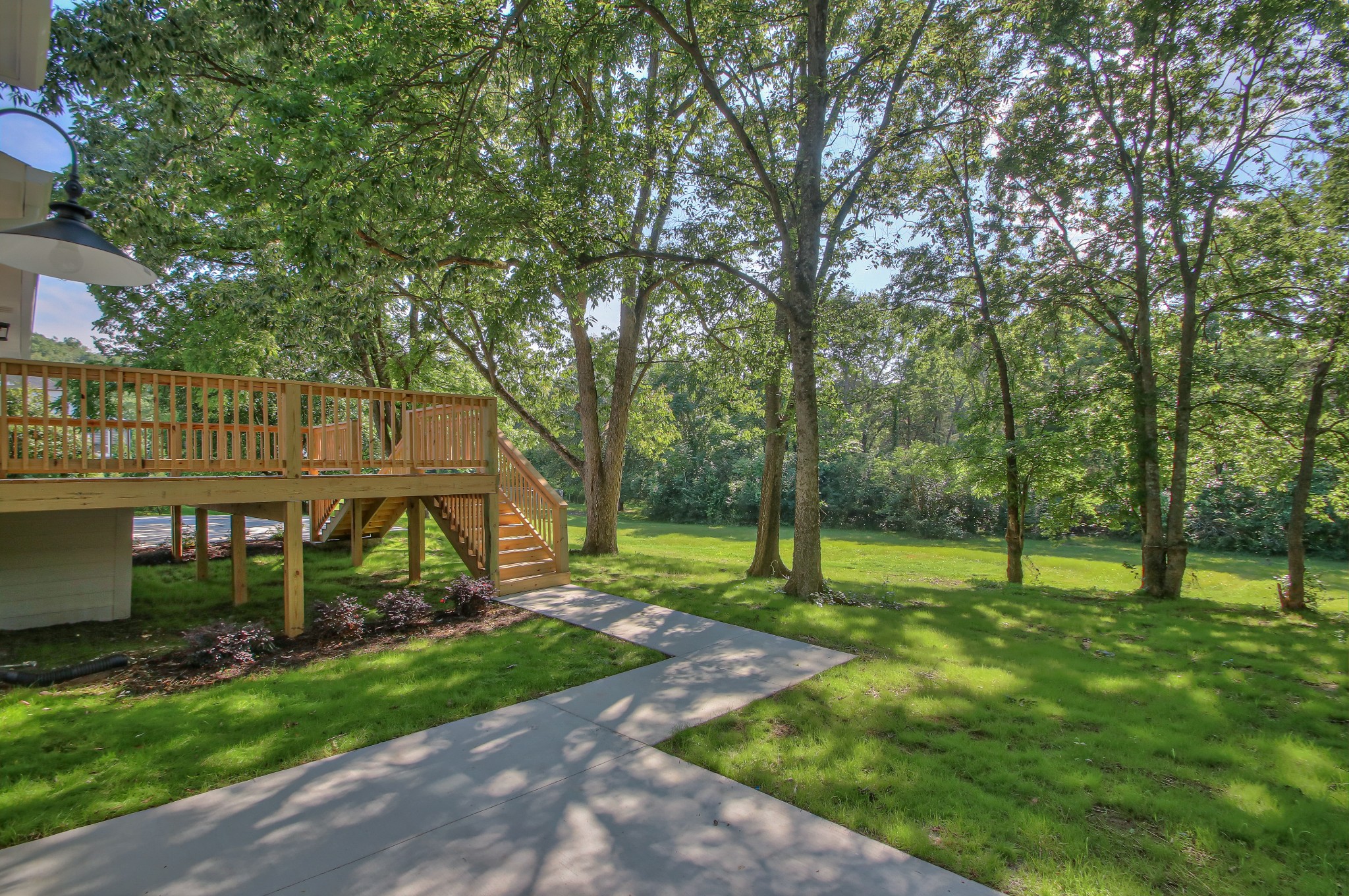 955 Windrowe Dr