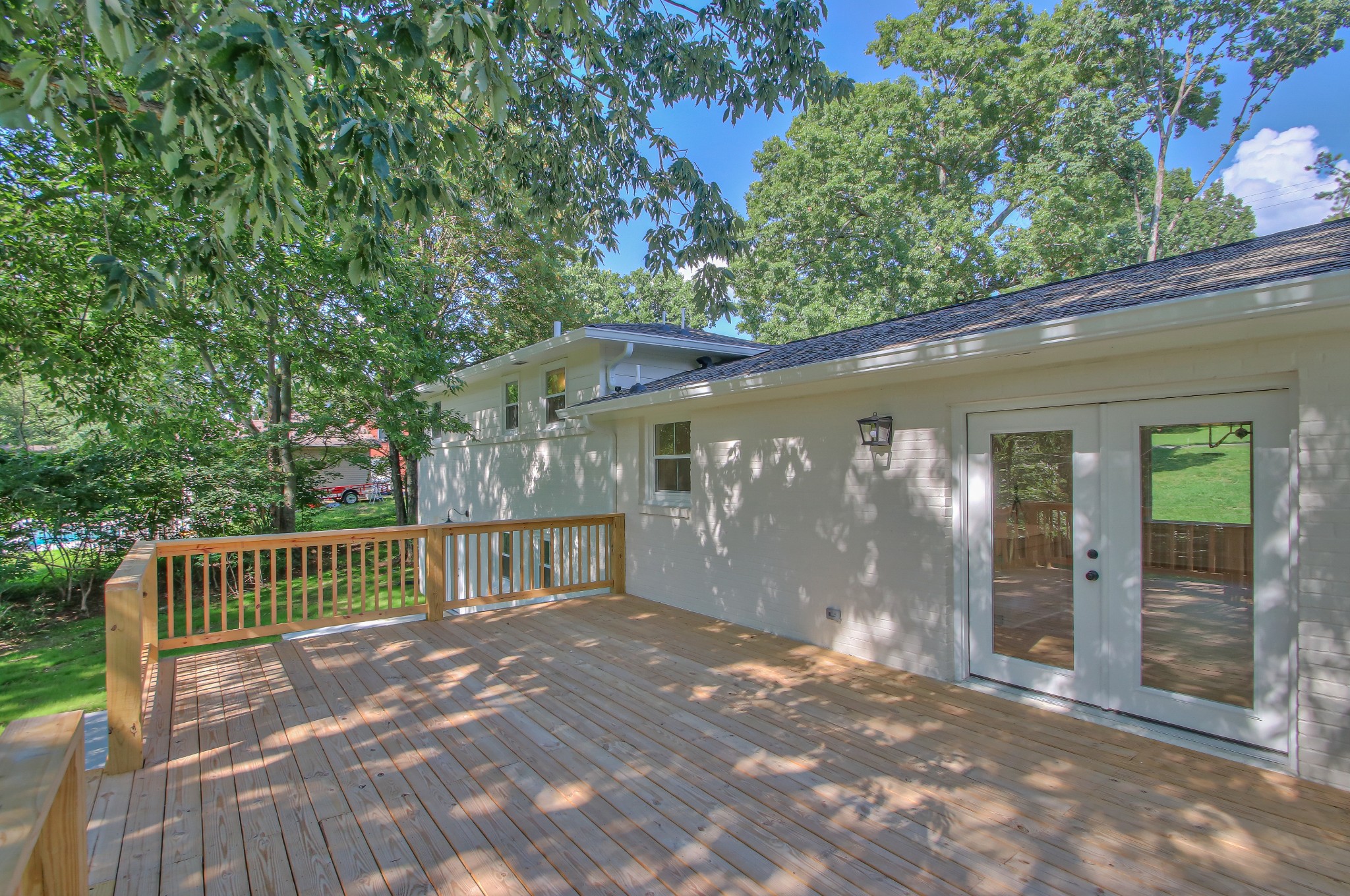 955 Windrowe Dr