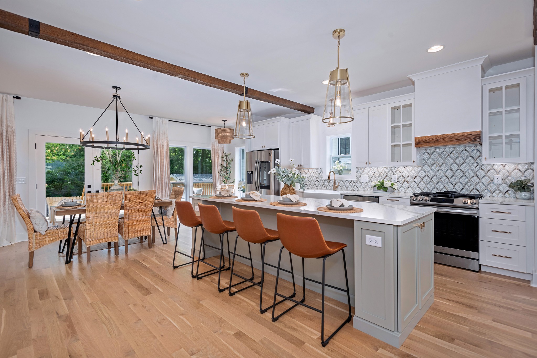6218 Robertson Ave Unit: A