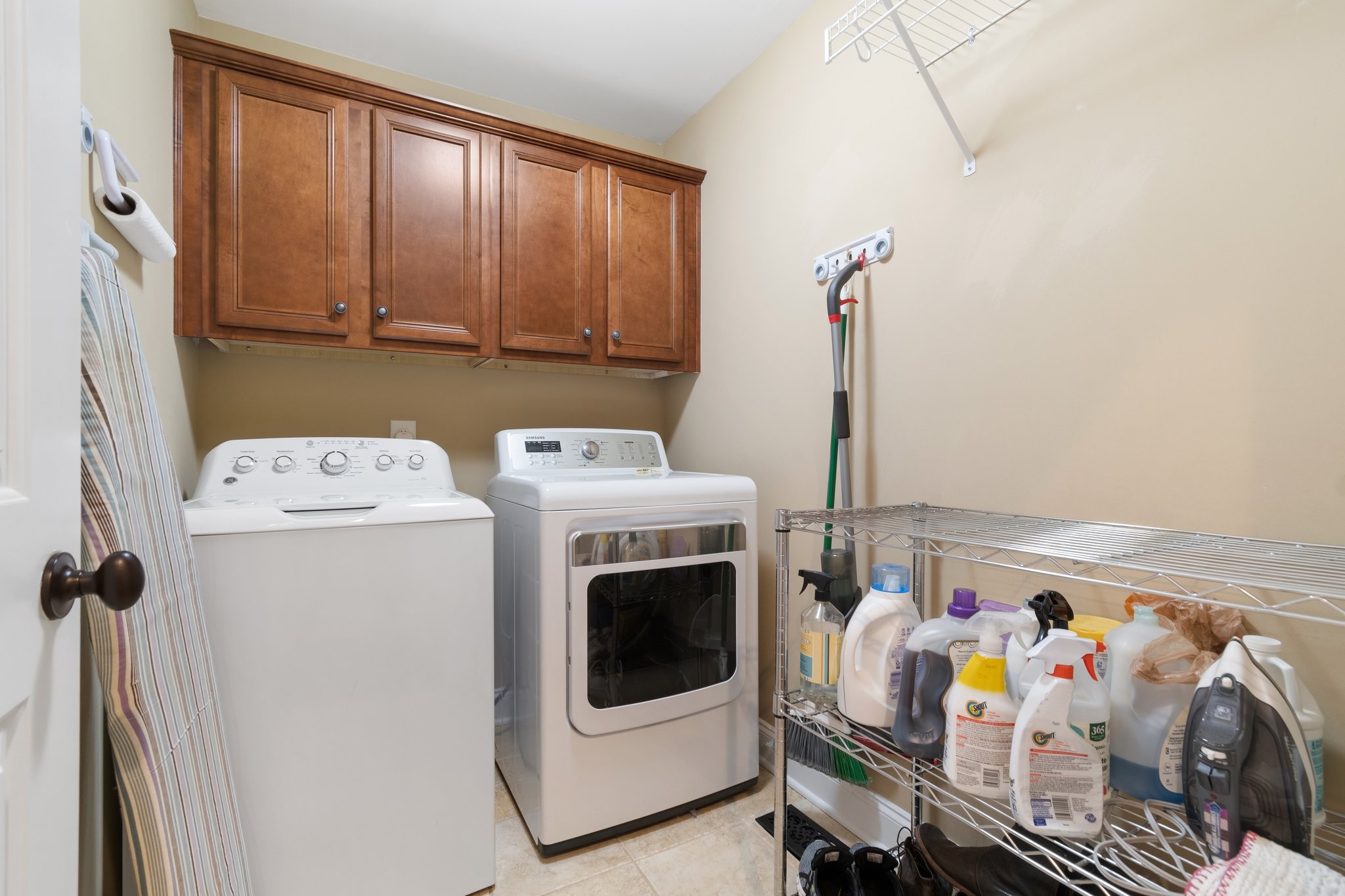 1060 Alice Springs Cir