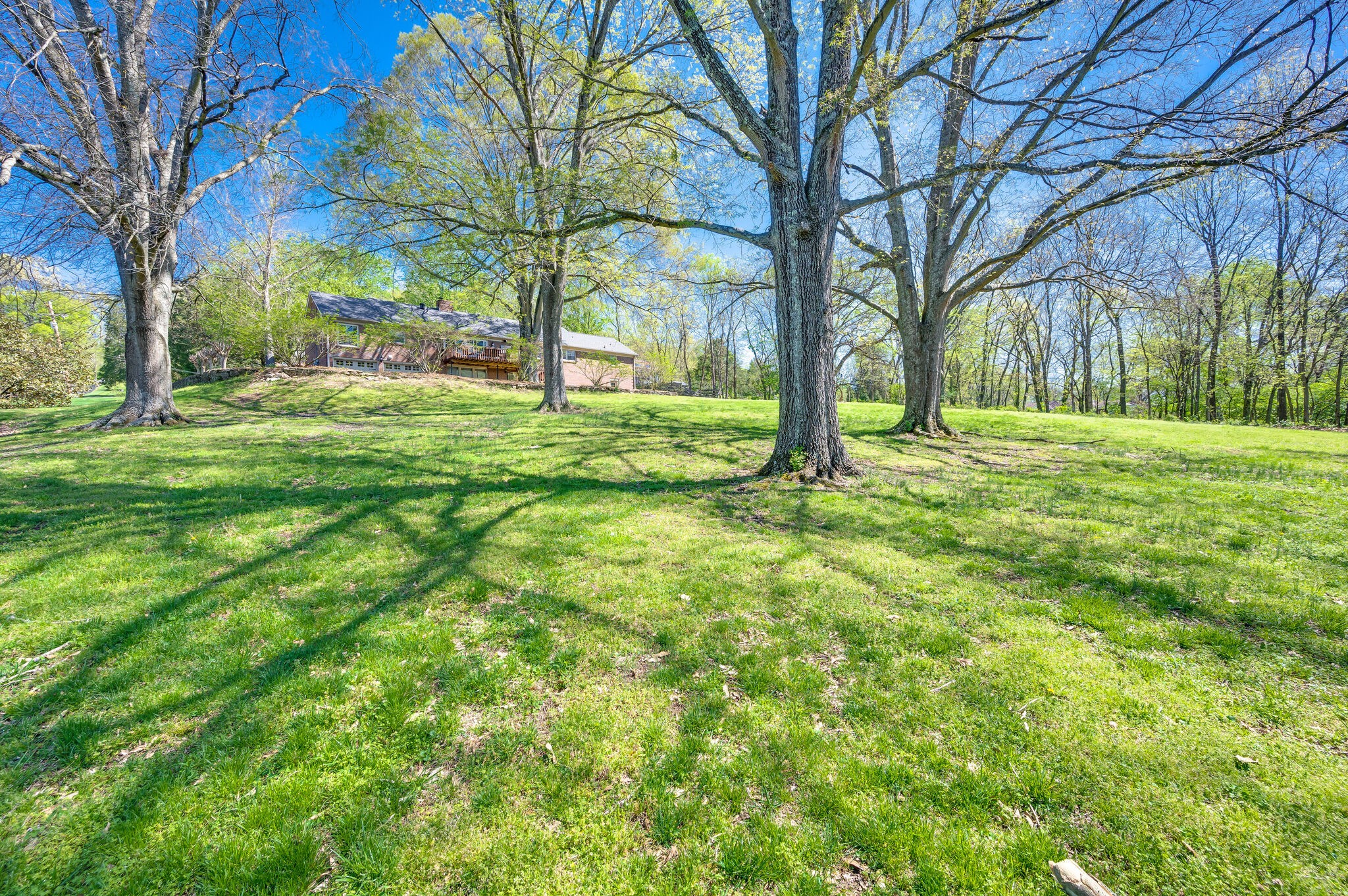 5844 E Ashland Dr