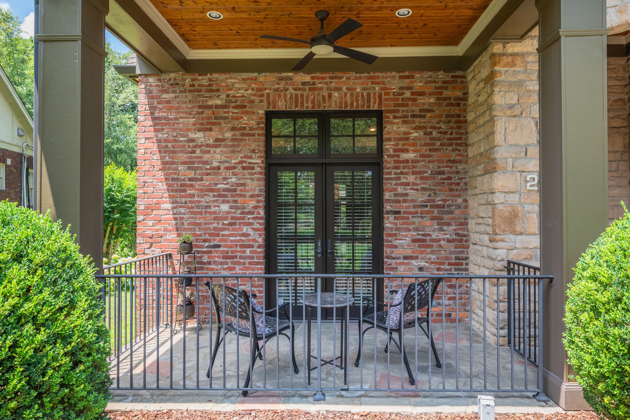221 Mockingbird Rd