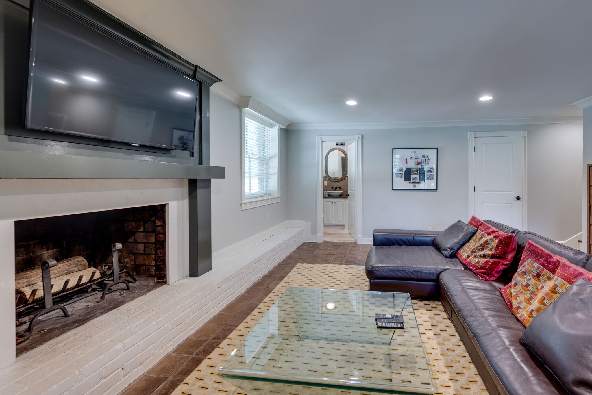 221 Mockingbird Rd