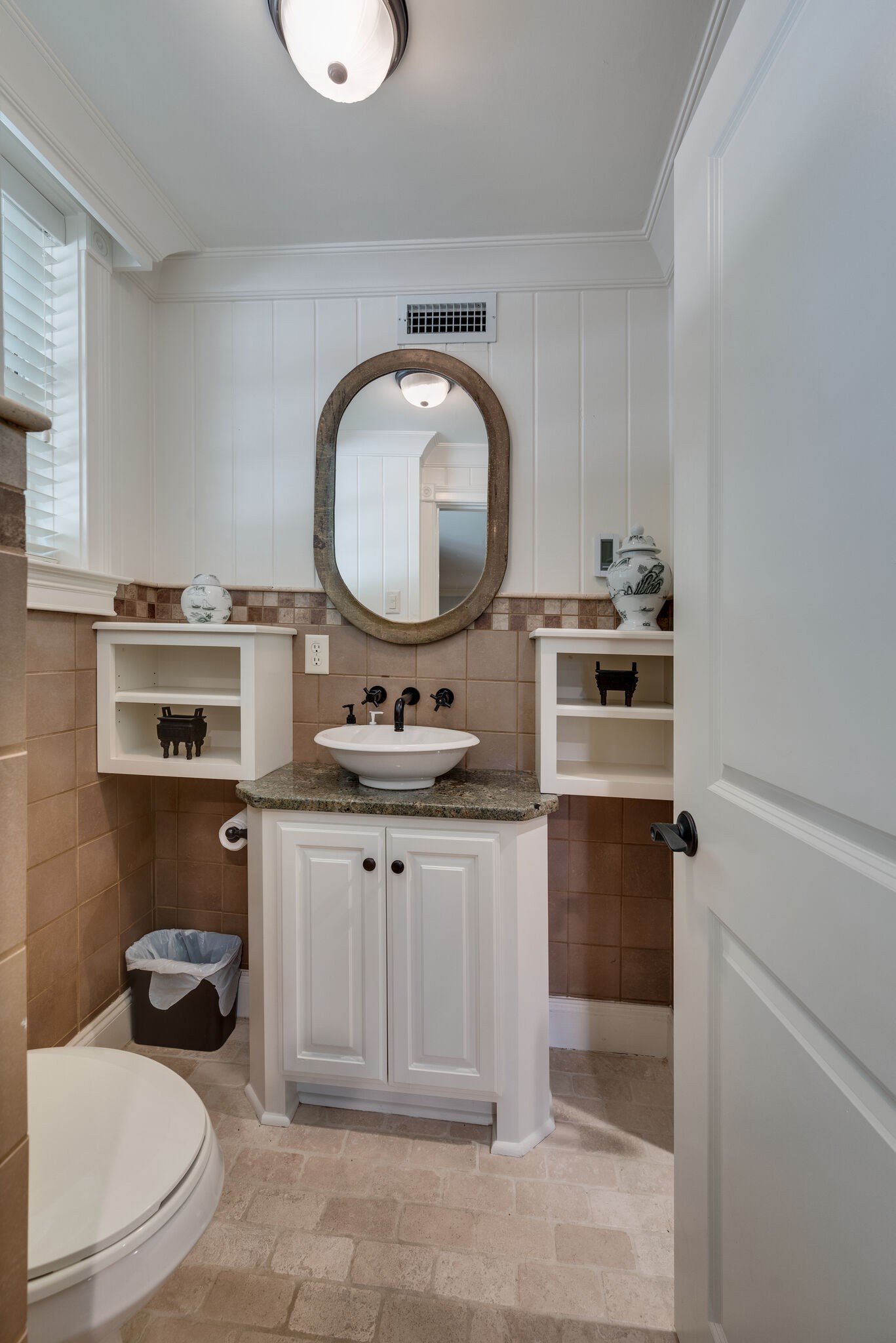 221 Mockingbird Rd