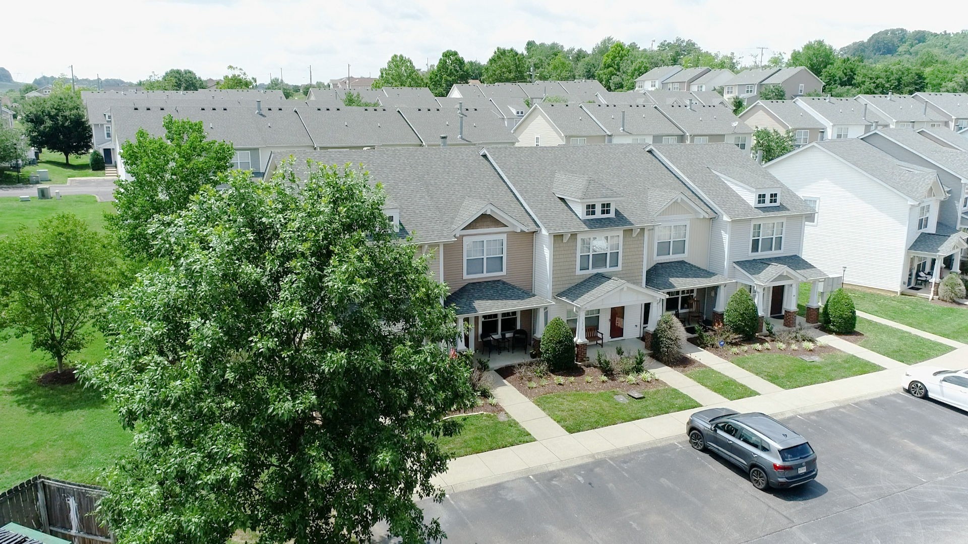 3277 Harpeth Springs Dr