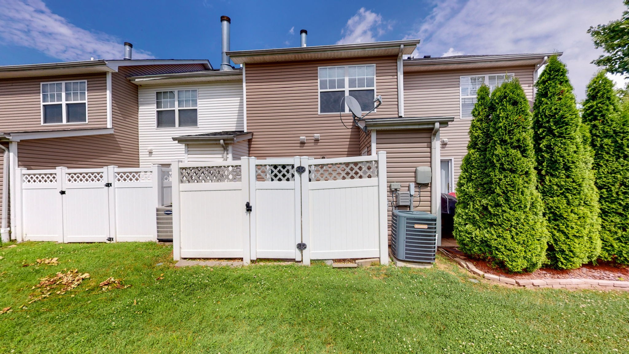 3277 Harpeth Springs Dr