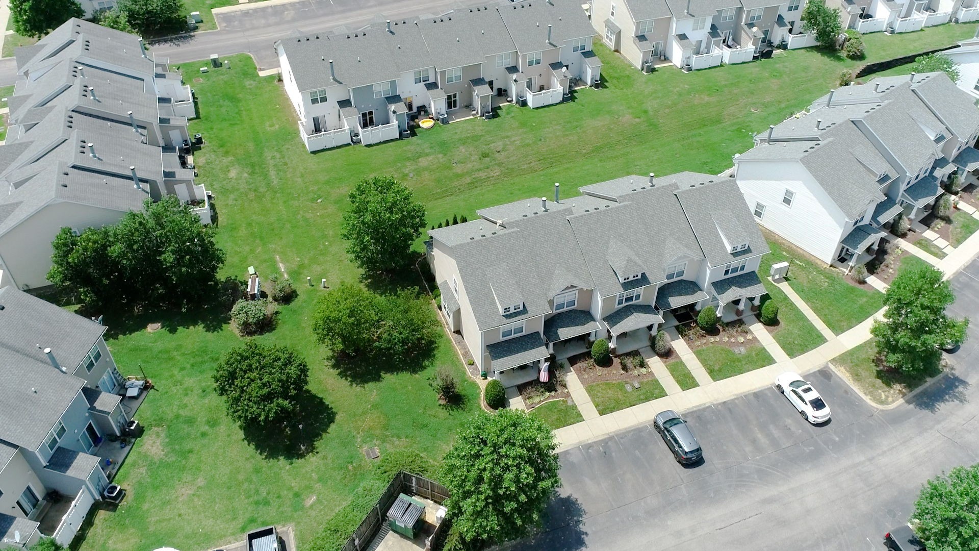 3277 Harpeth Springs Dr