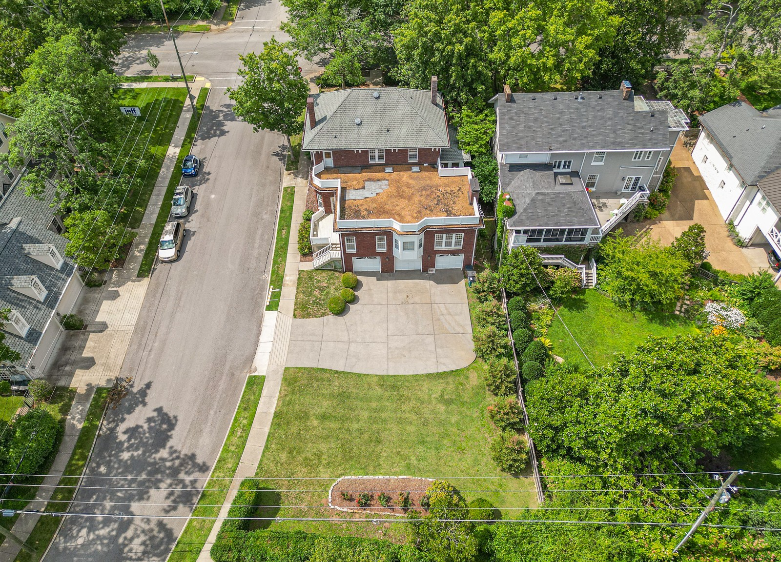 3749 Whitland Ave