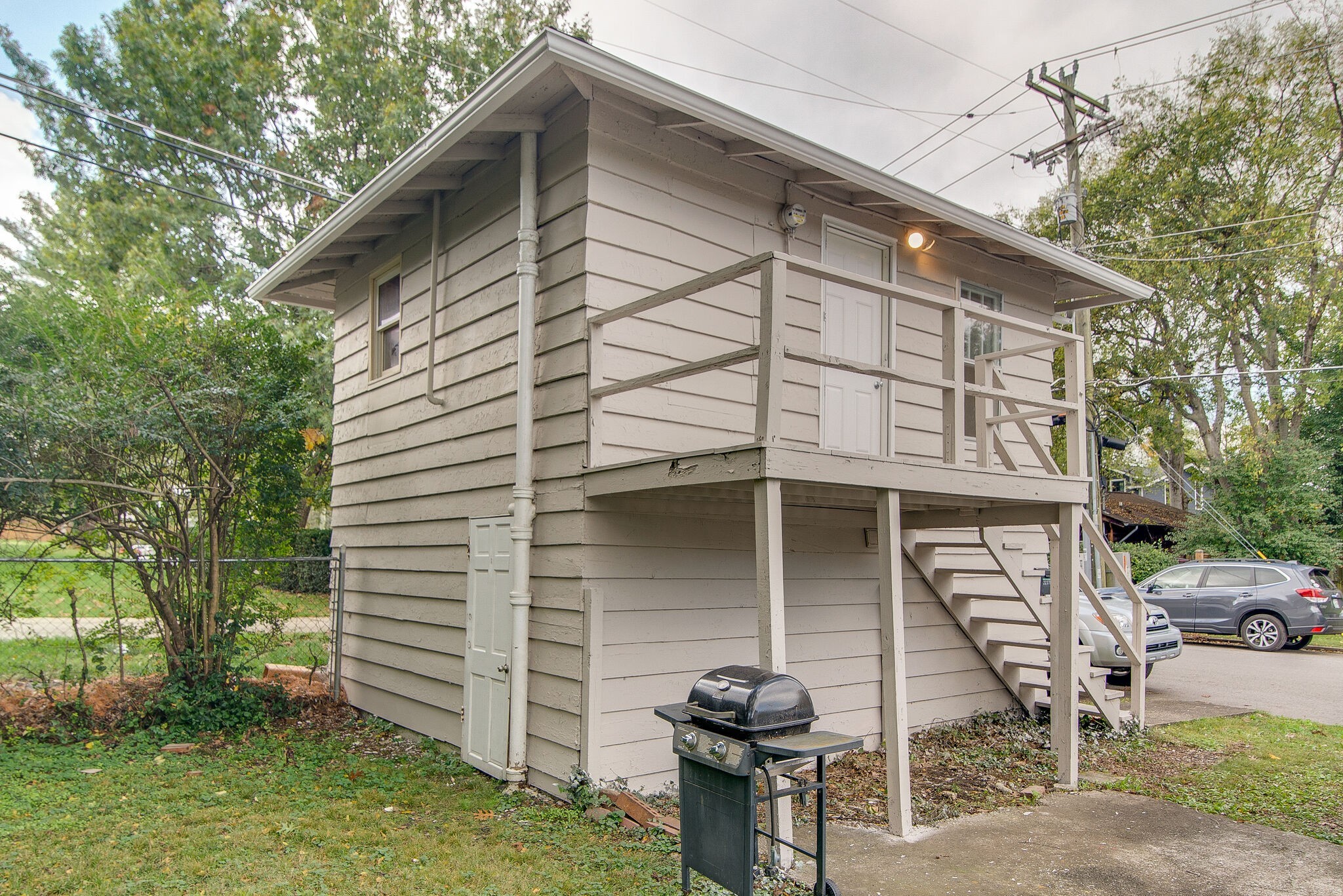 2237B Blair Blvd Unit: B