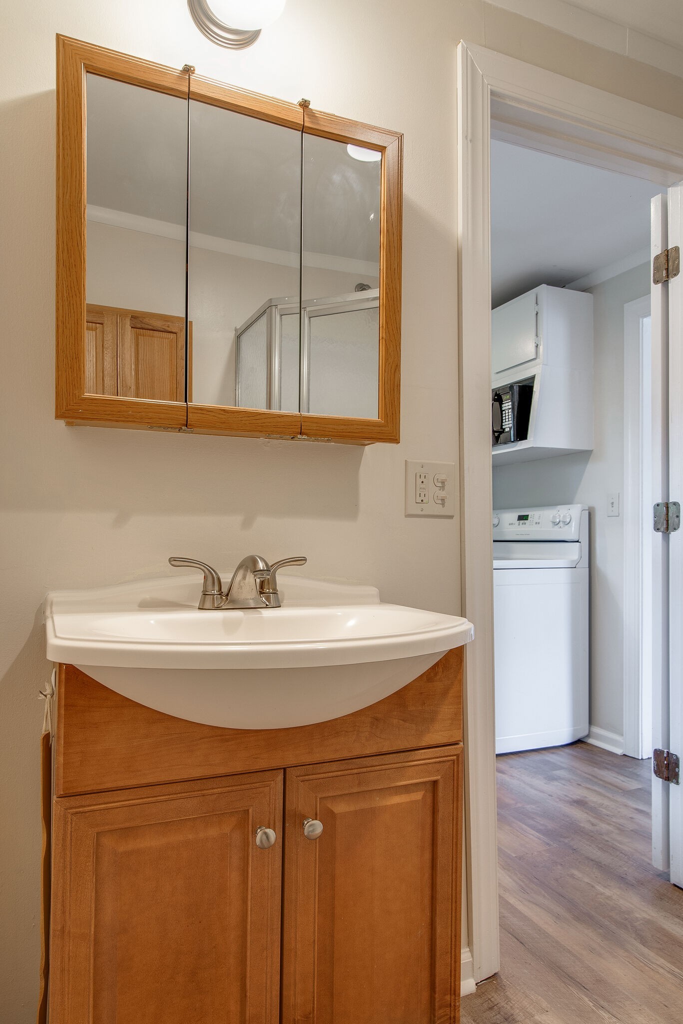 2237B Blair Blvd Unit: B