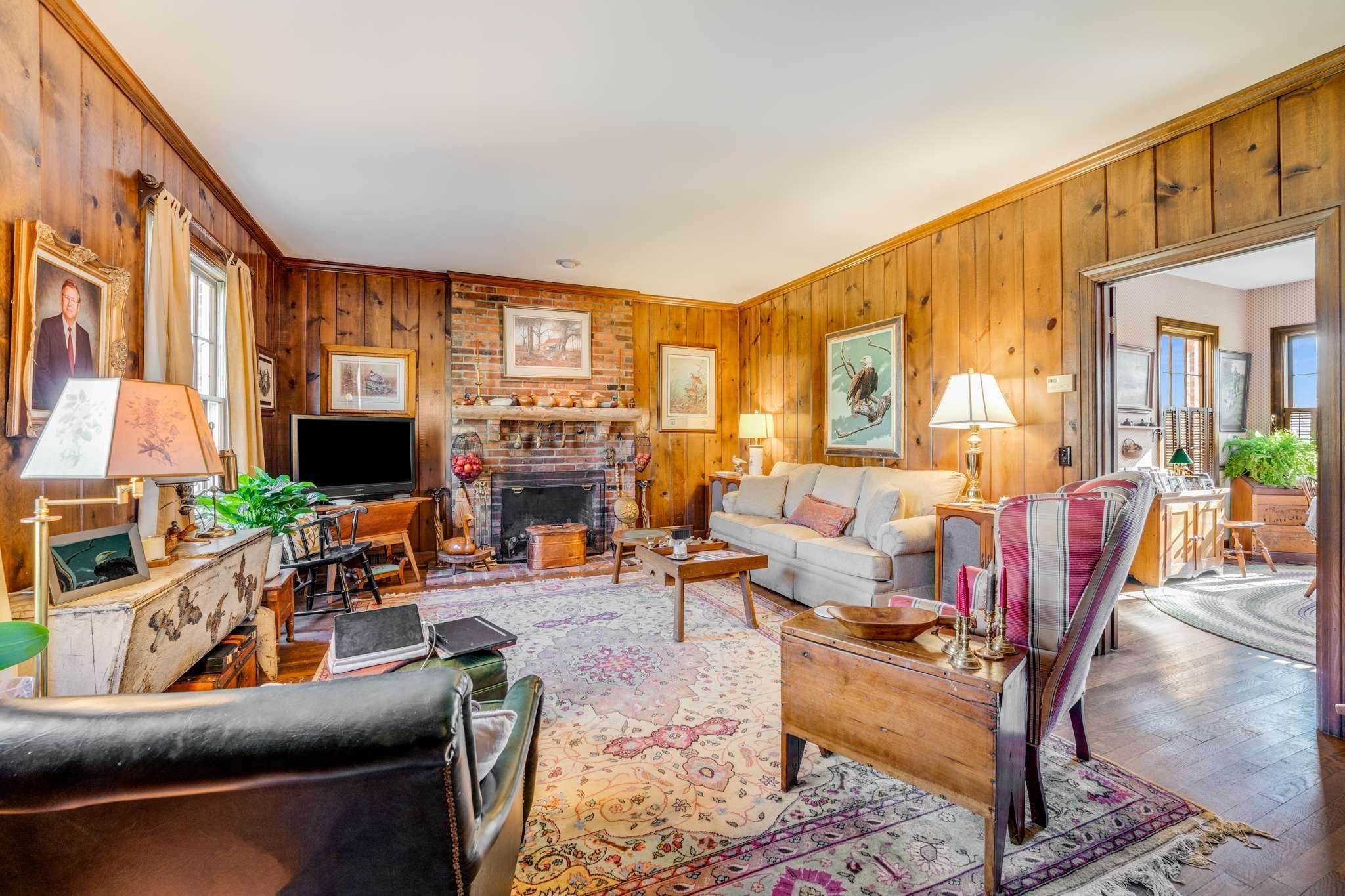 2429 Bear Rd