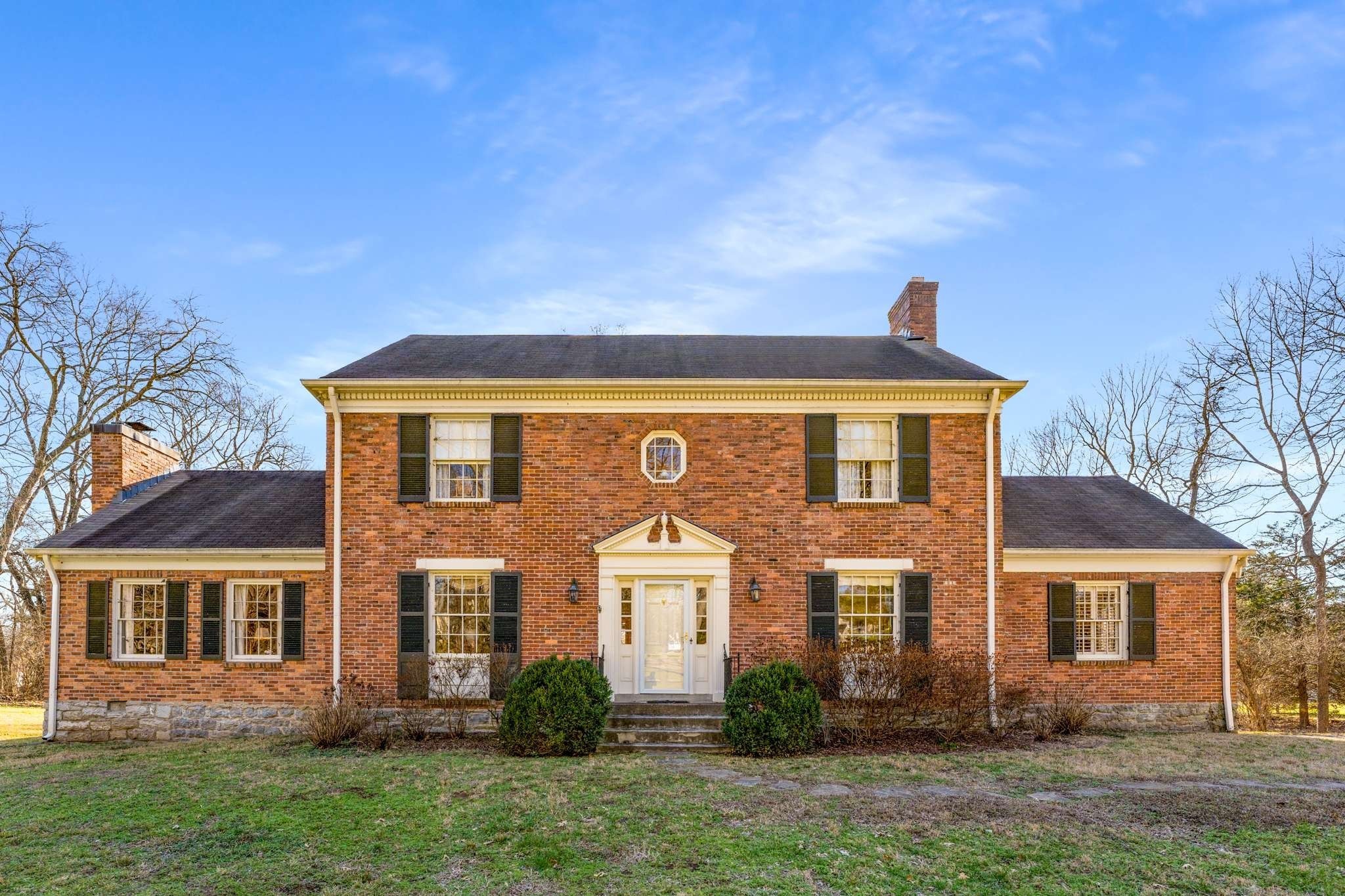 2429 Bear Rd