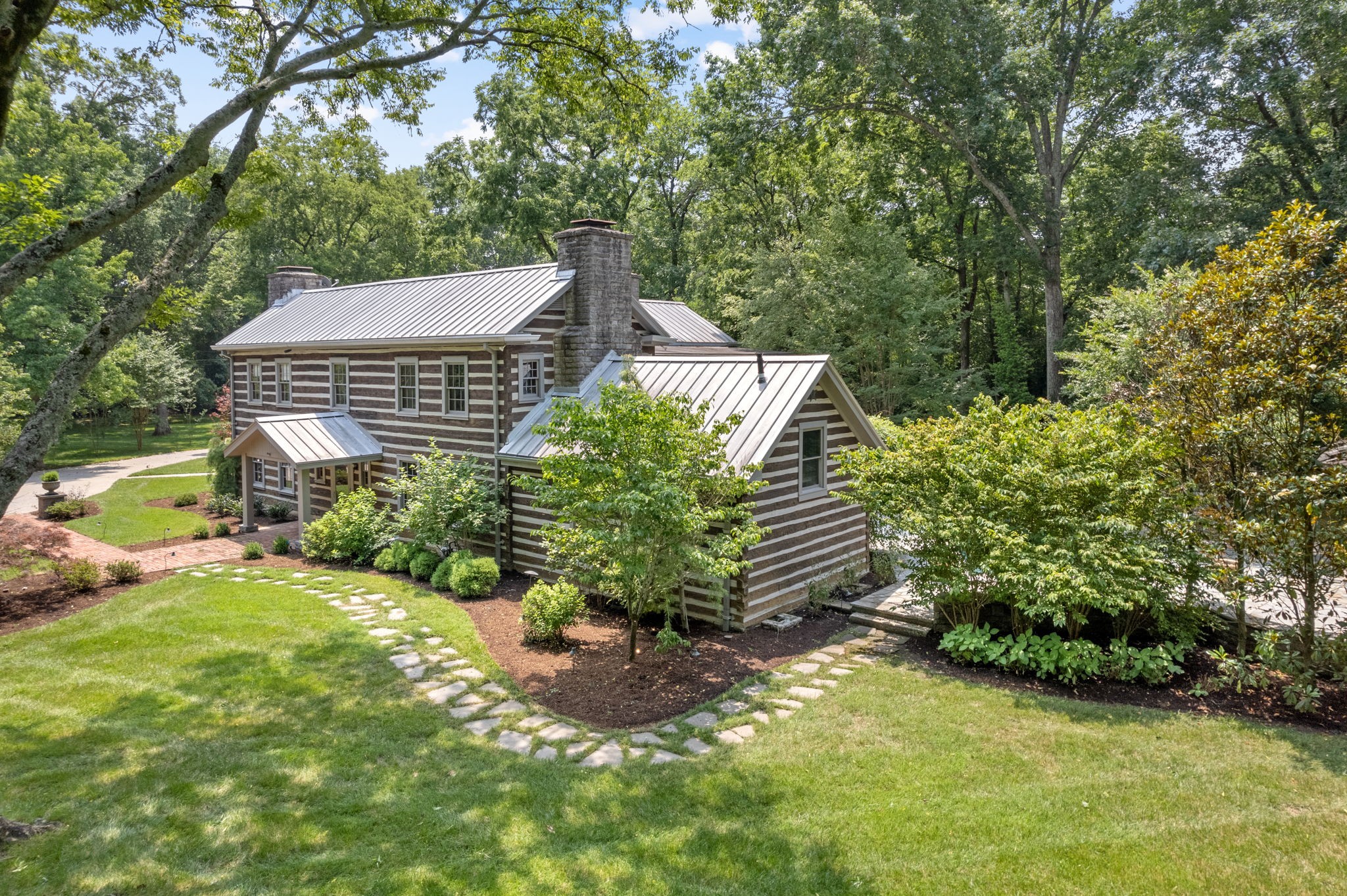 2207 Old Hickory Blvd