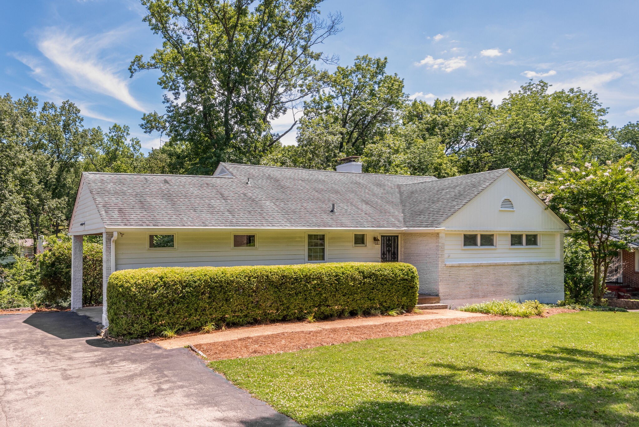 820 Kendall Dr