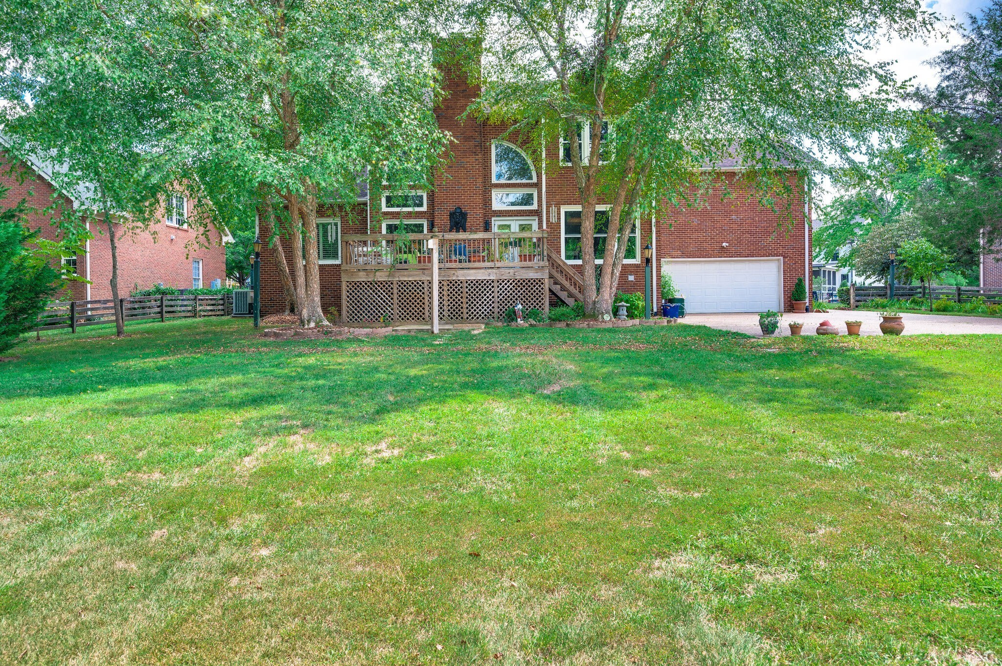 2746 Rock Wall Rd
