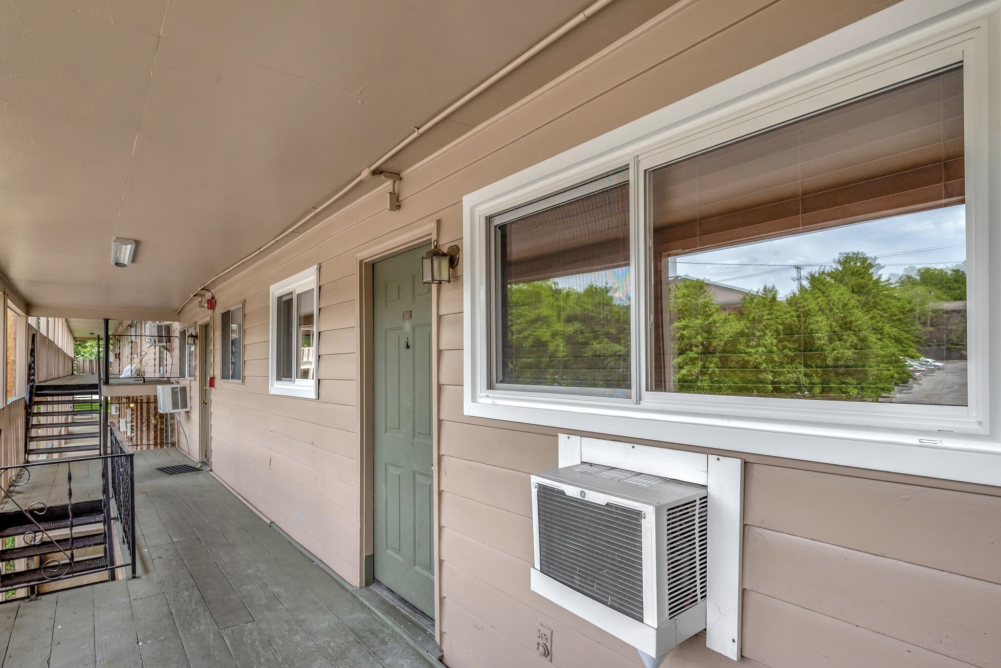 276 White Bridge Pike Unit: 93