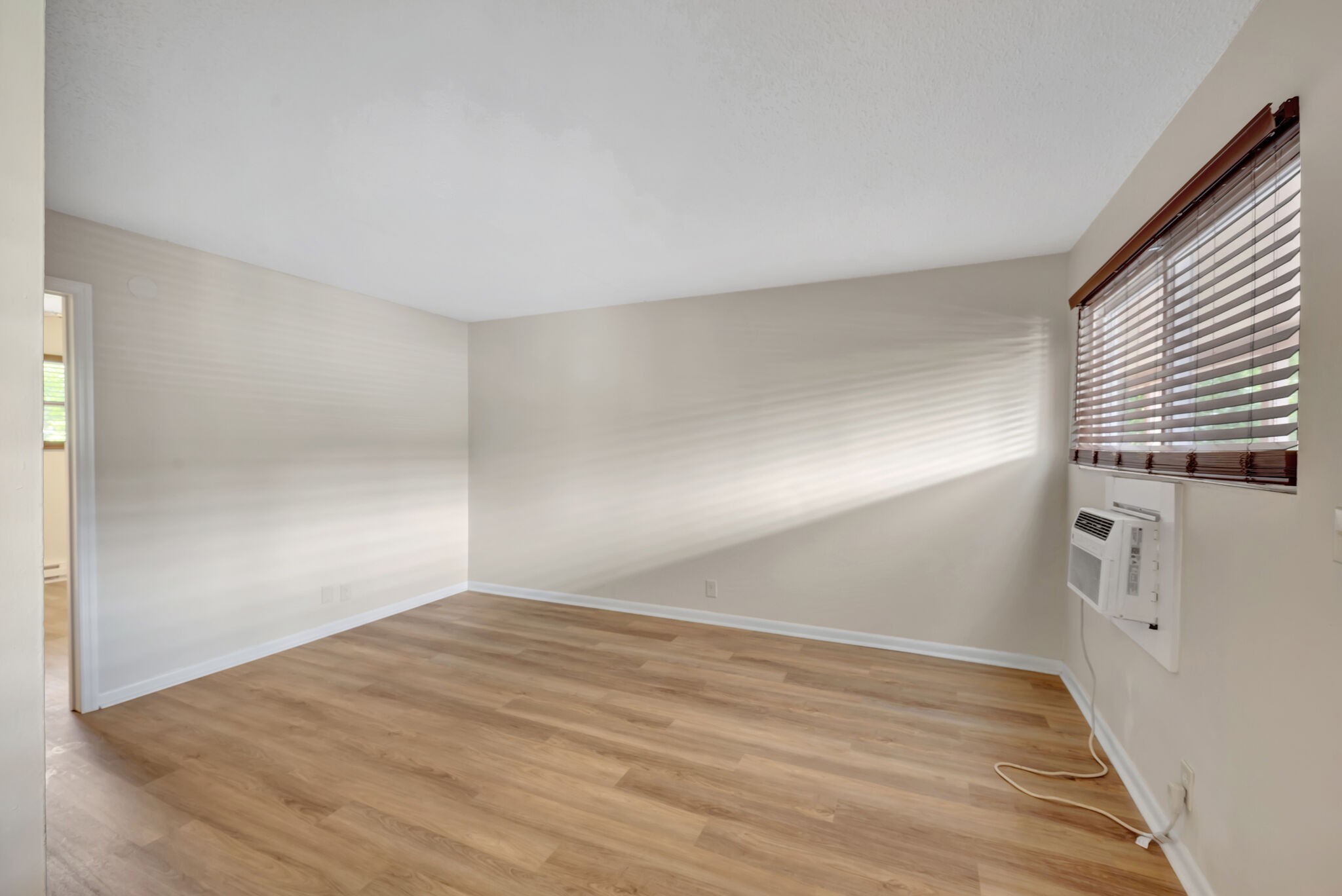 276 White Bridge Pike Unit: 93