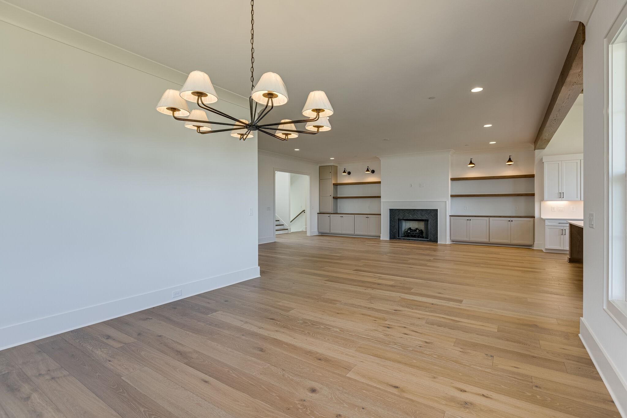 1008 Lawson Ln