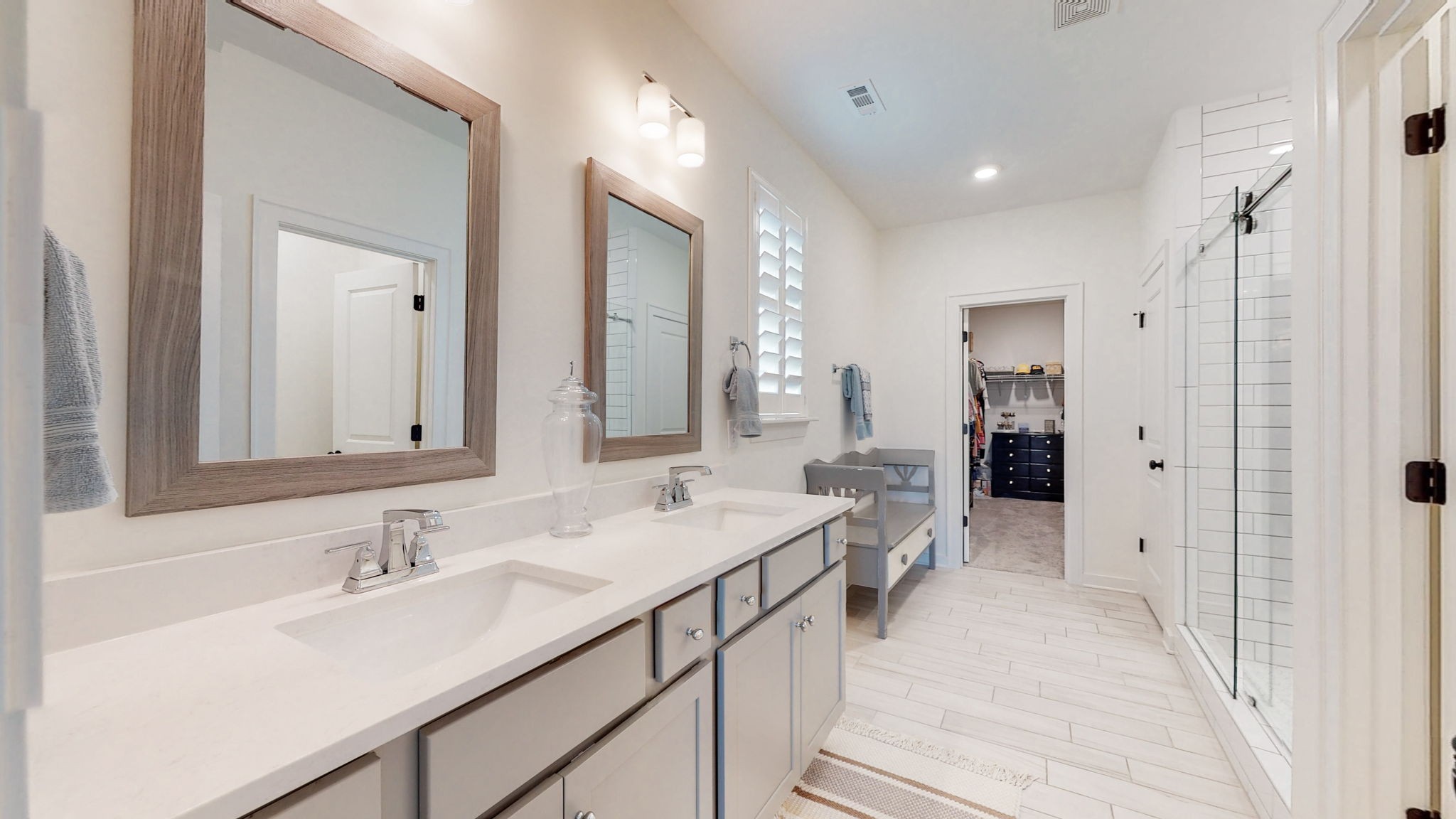 7505 Delancey Dr