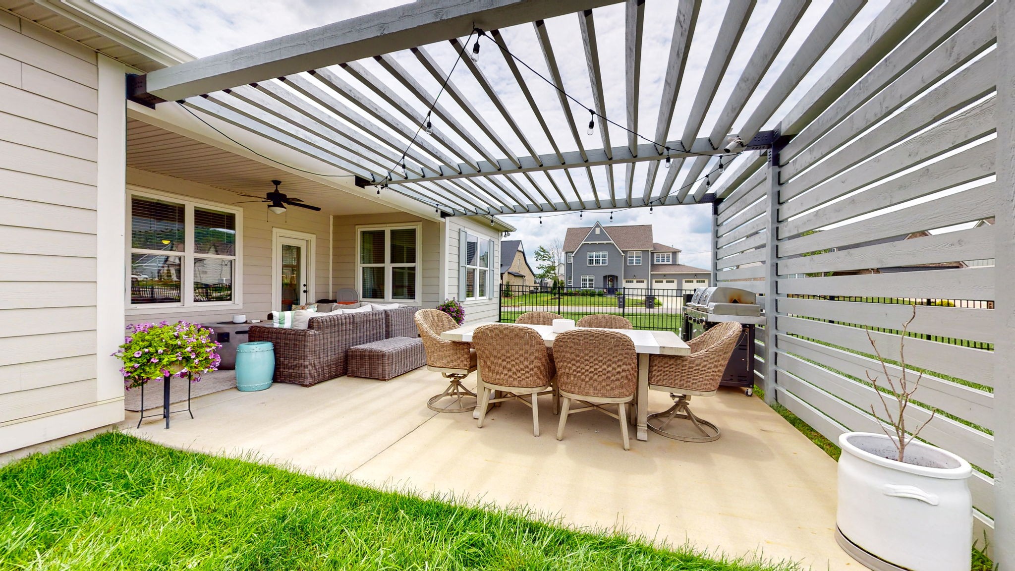 7505 Delancey Dr