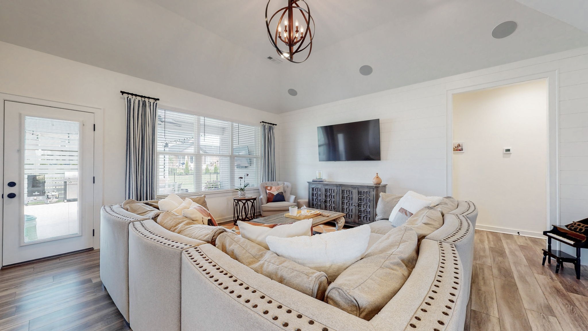 7505 Delancey Dr