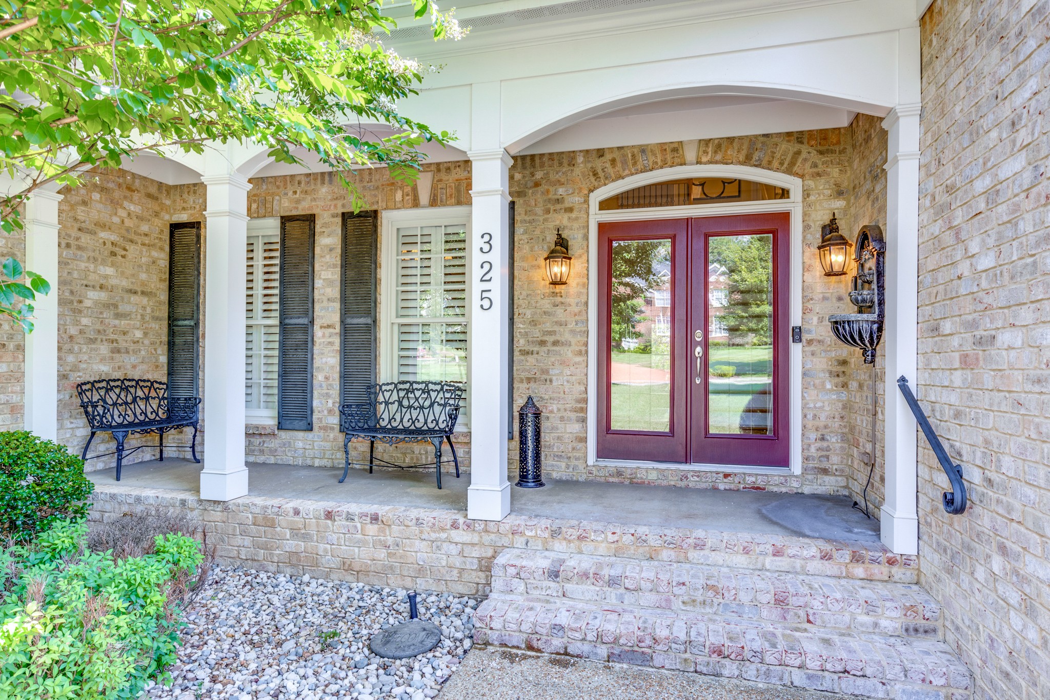 325 Fountainbrooke Dr