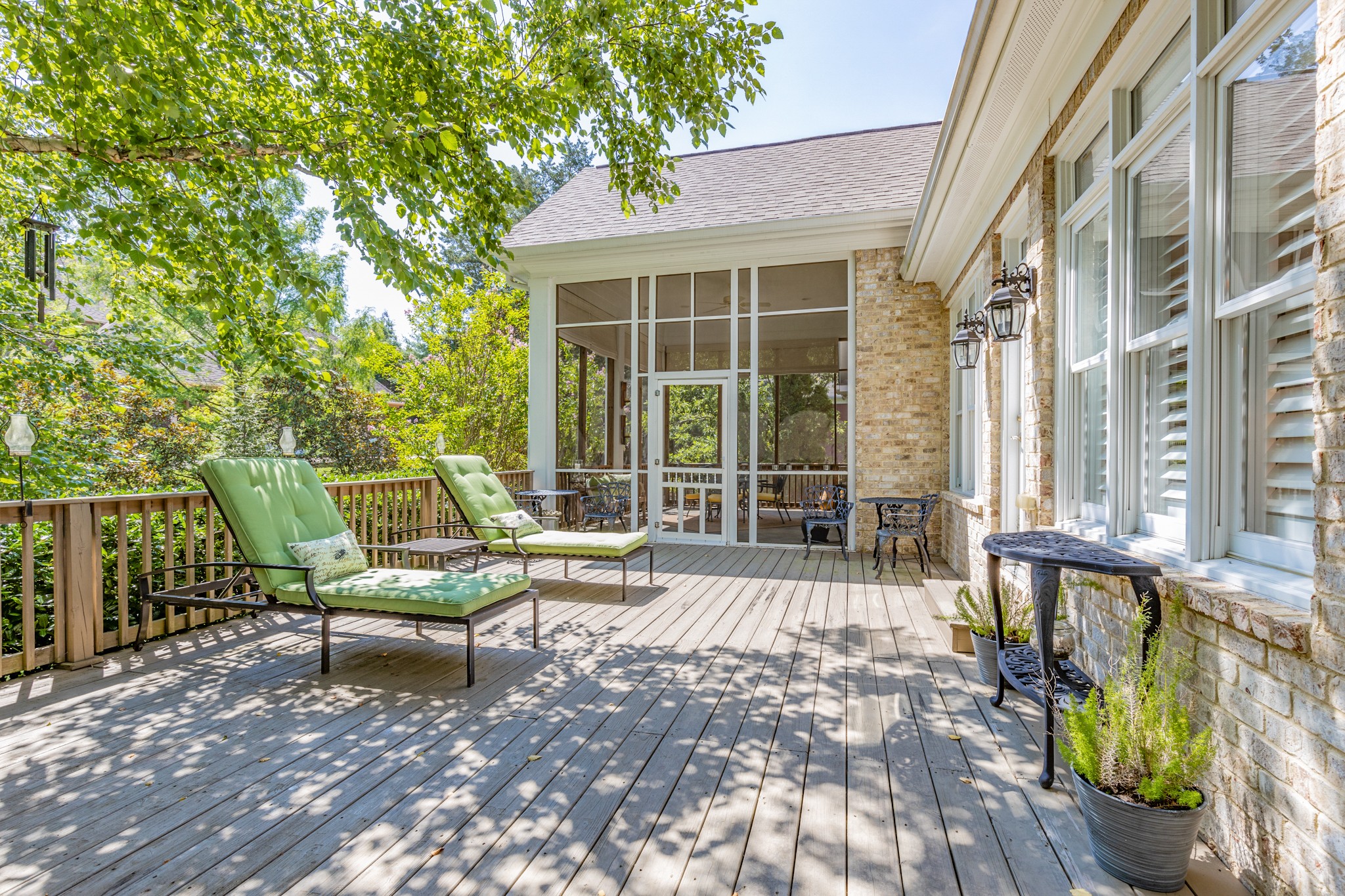 325 Fountainbrooke Dr