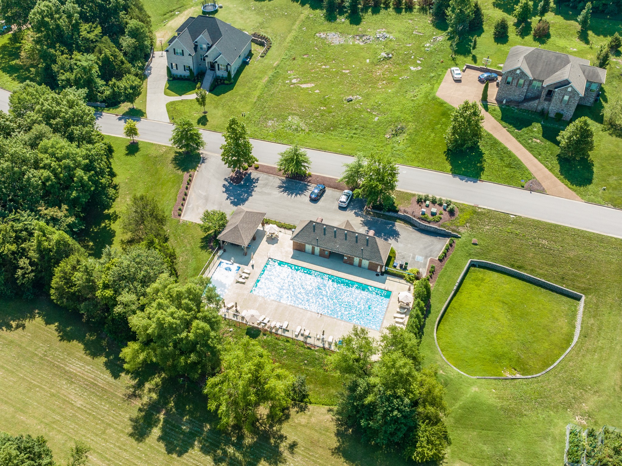 325 Fountainbrooke Dr