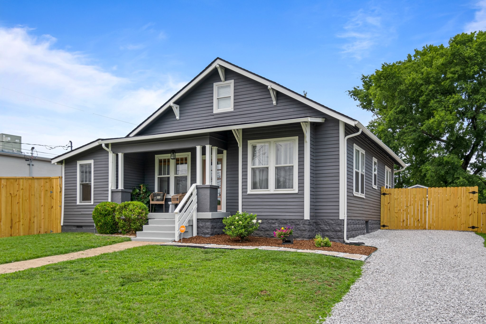 1105 Kirkland Ave