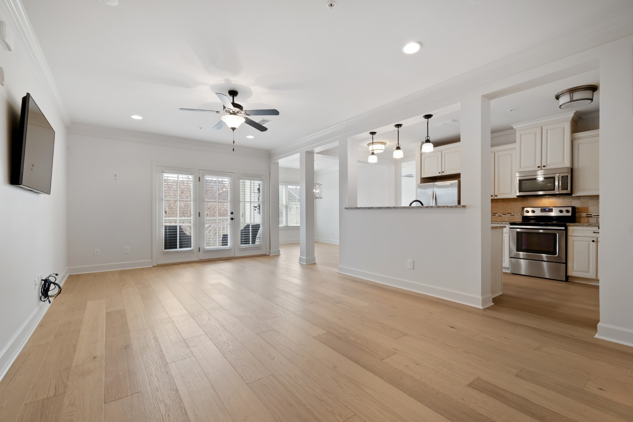 106 Front St Unit: 23