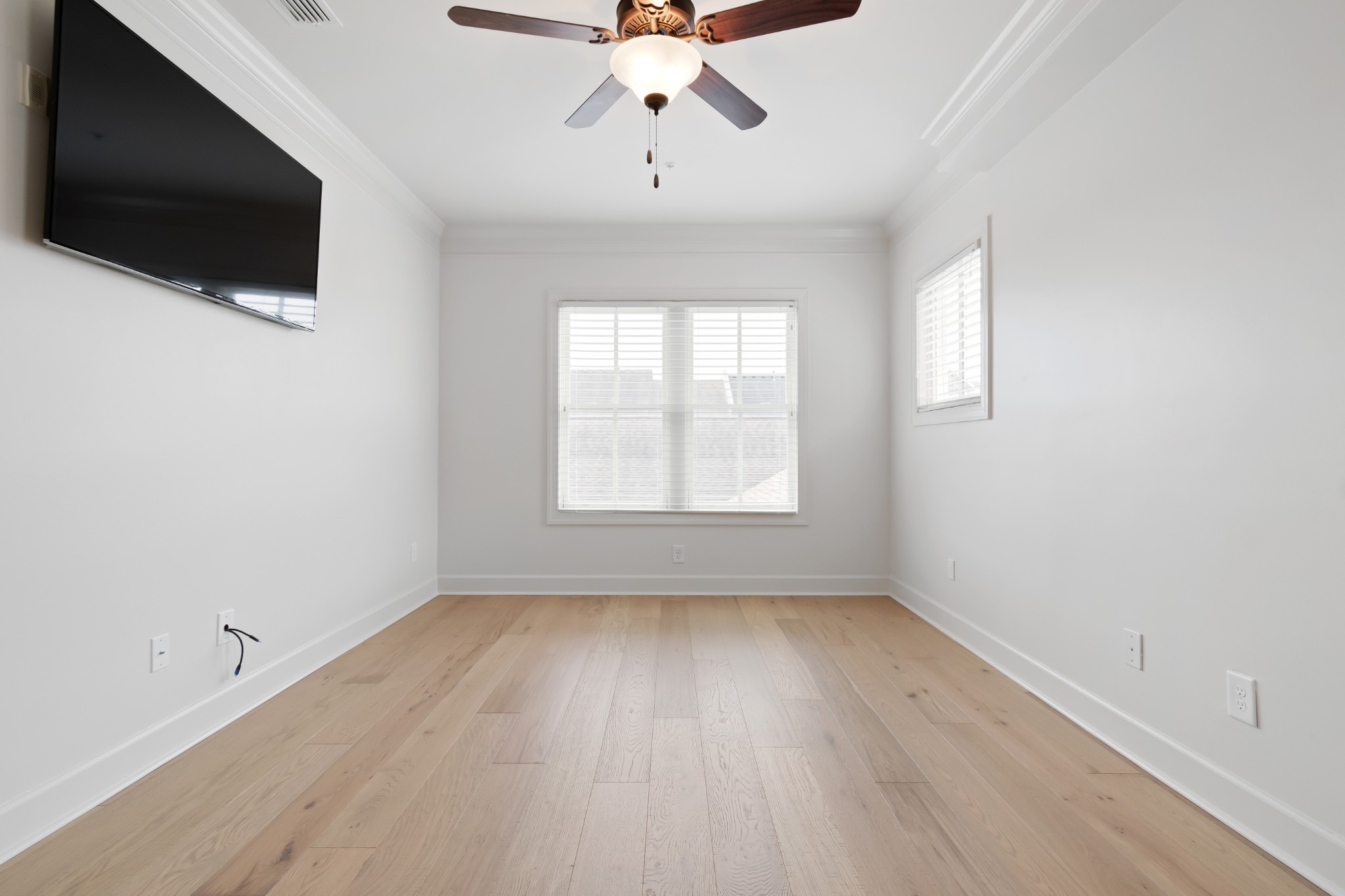 106 Front St Unit: 23