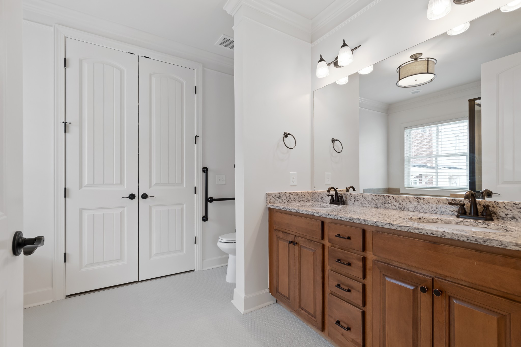 106 Front St Unit: 23