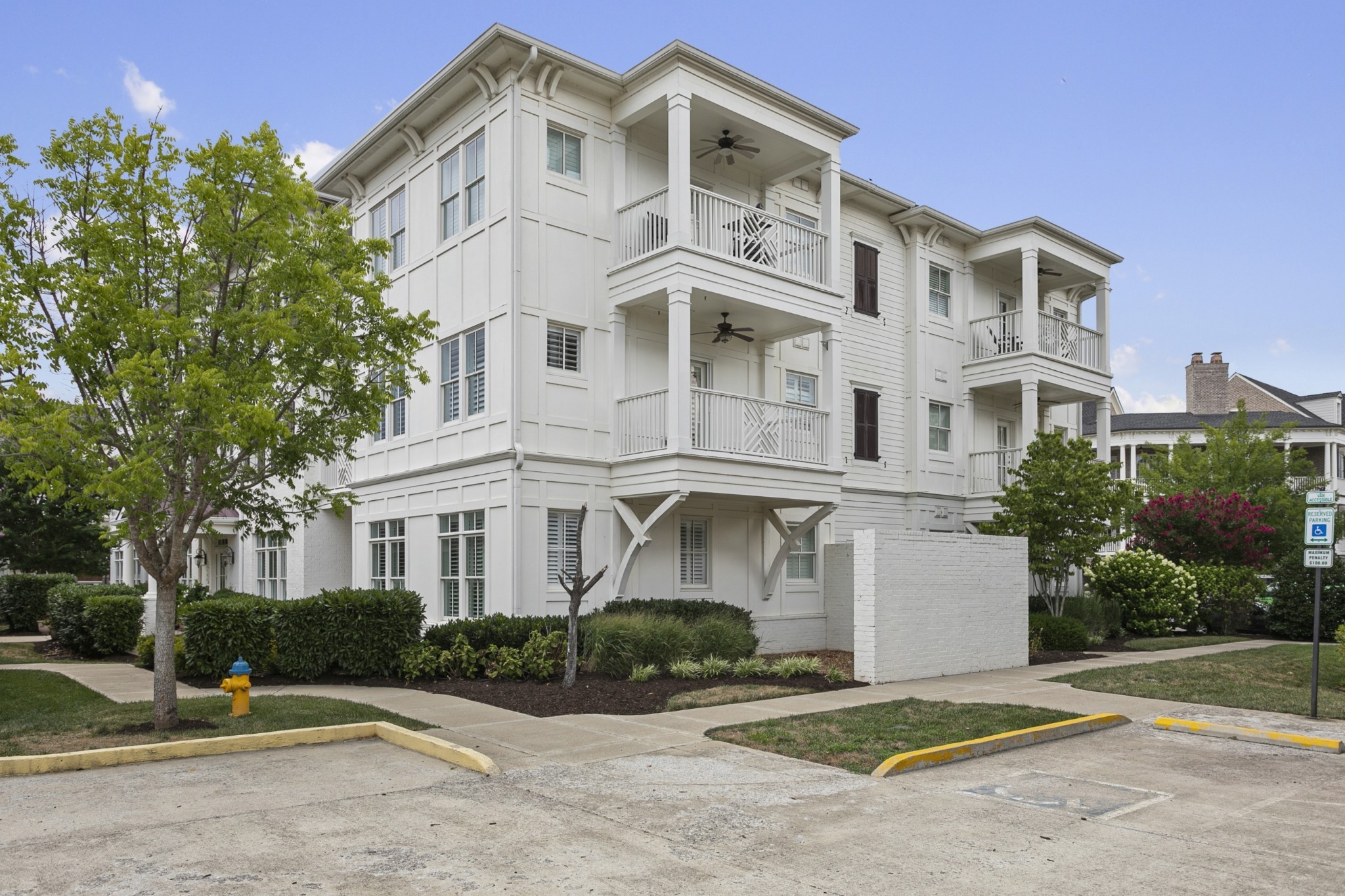 106 Front St Unit: 23