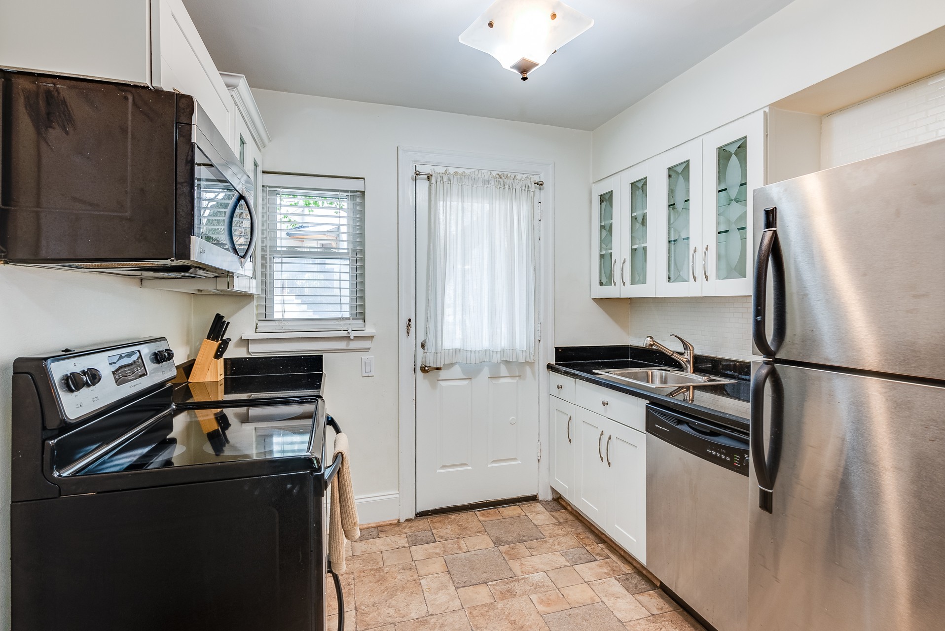 2831 Hillside Dr Unit: H7