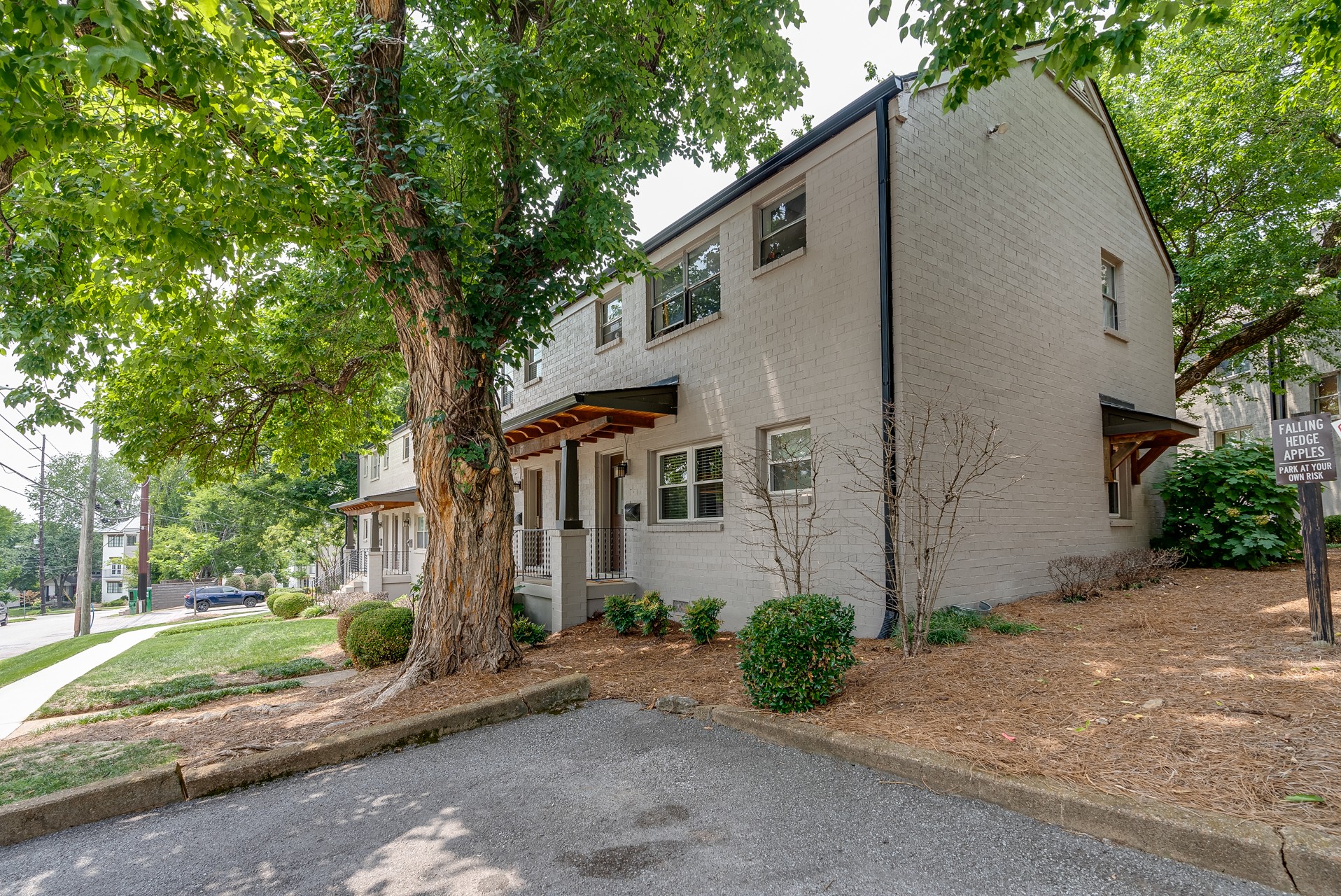 2831 Hillside Dr Unit: H7