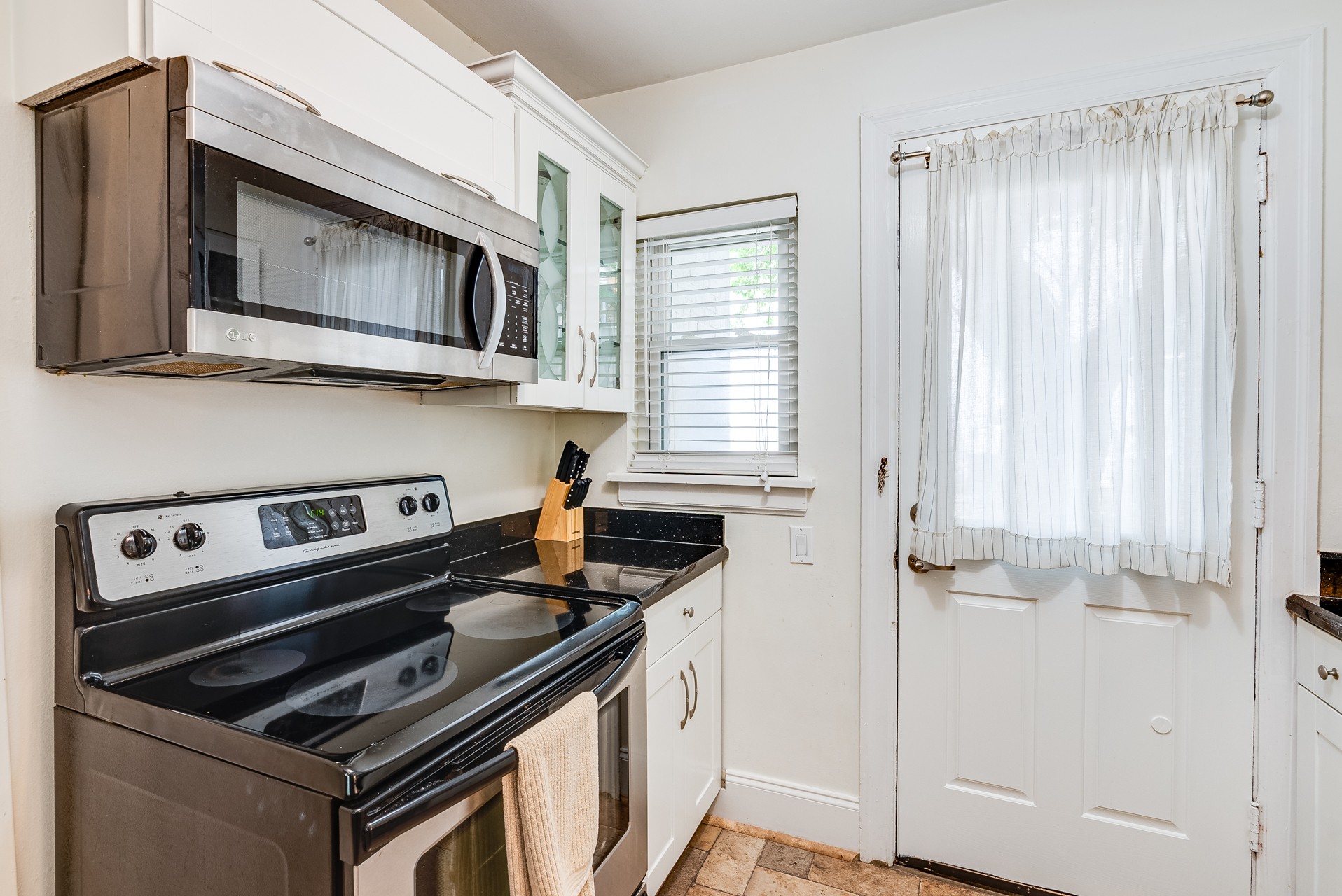 2831 Hillside Dr Unit: H7