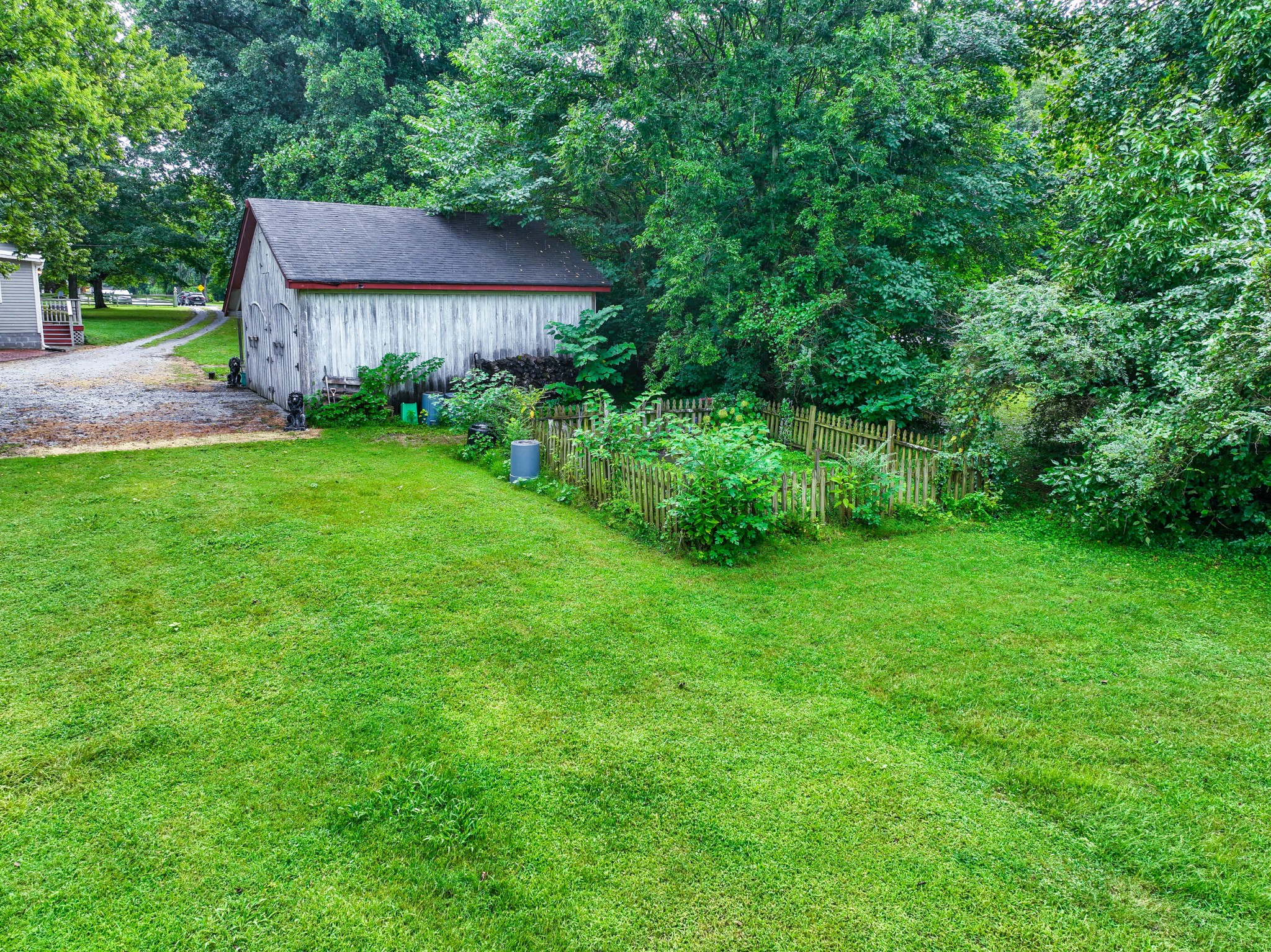 426 Eddy Ln