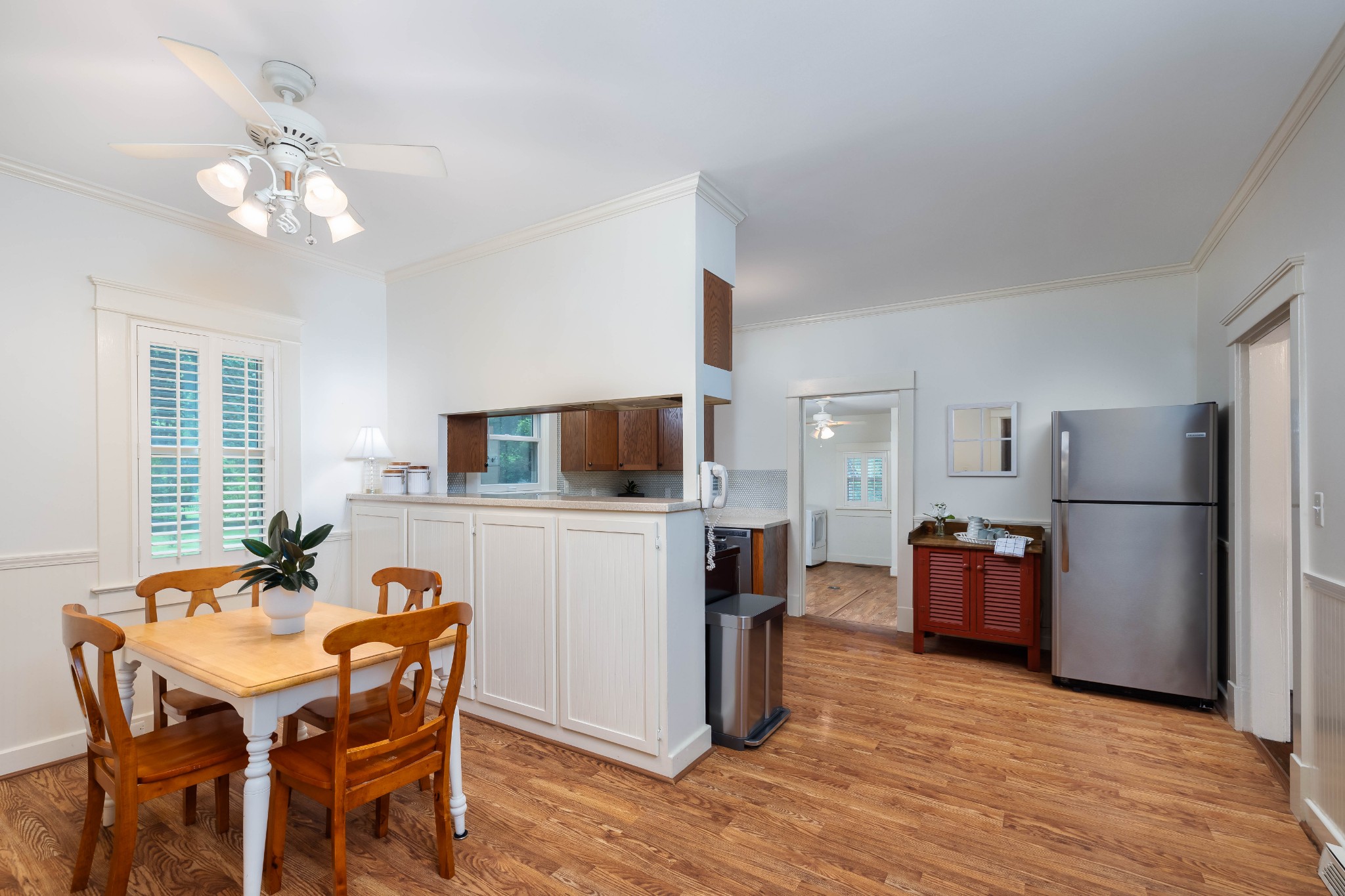 426 Eddy Ln