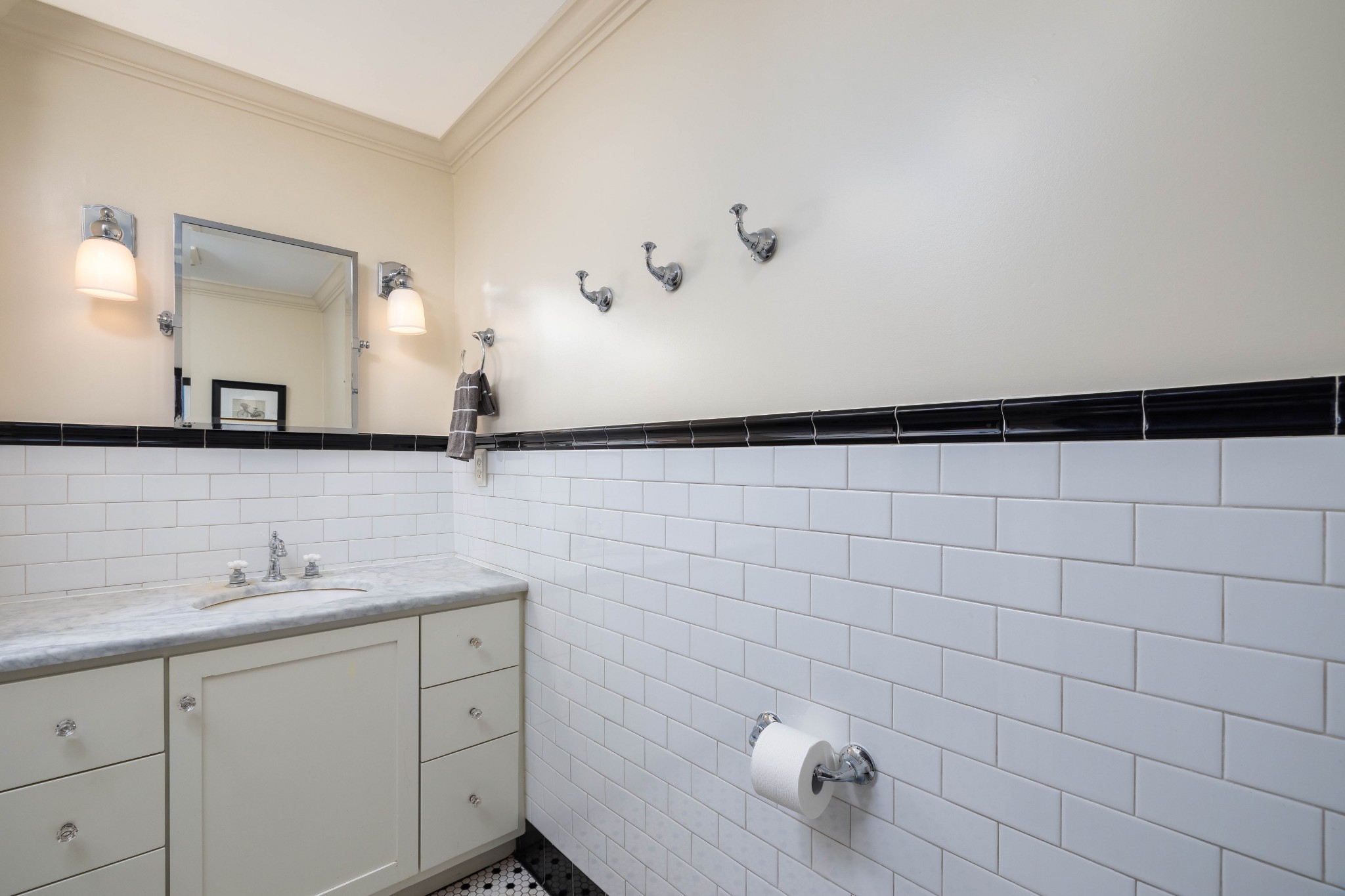 426 Eddy Ln