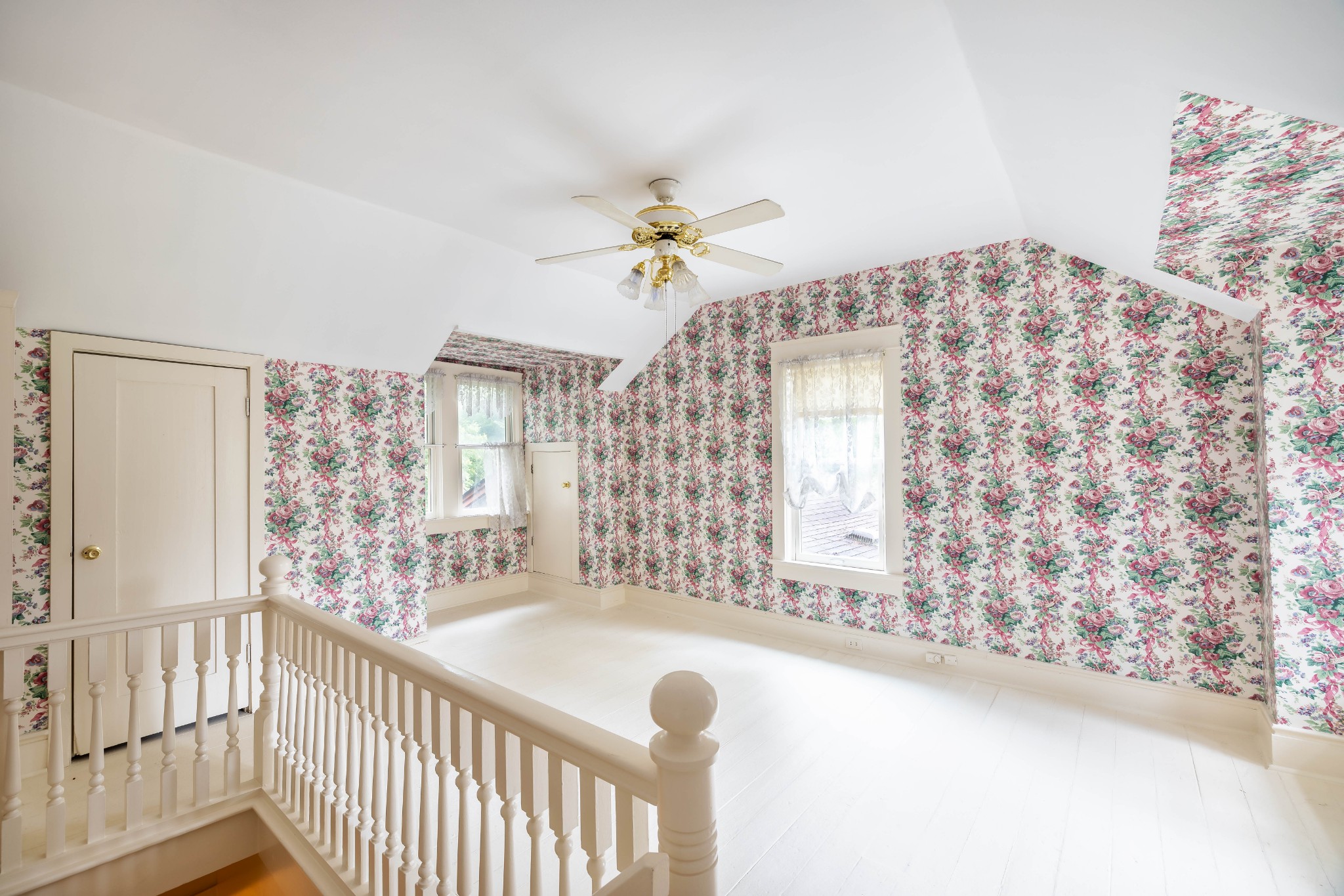 426 Eddy Ln