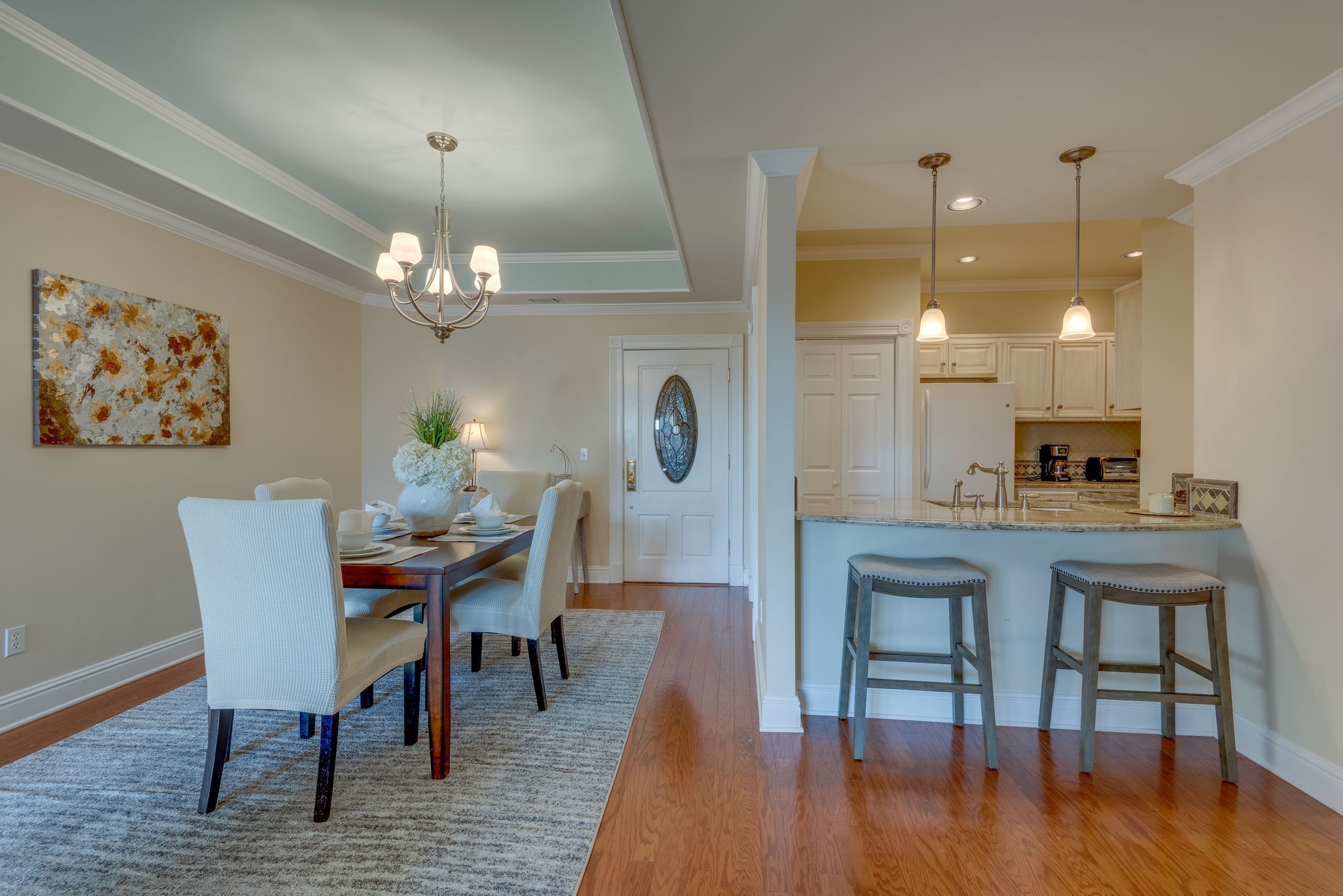 3626 West End Ave Unit: 202