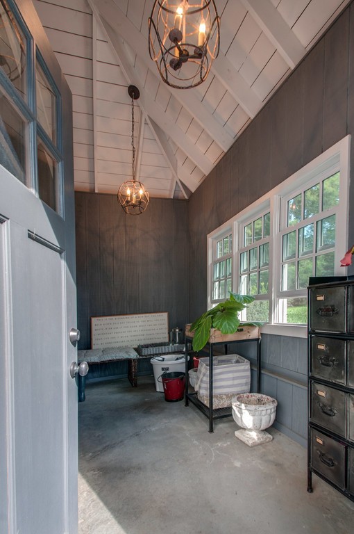 108 Pembroke Ave