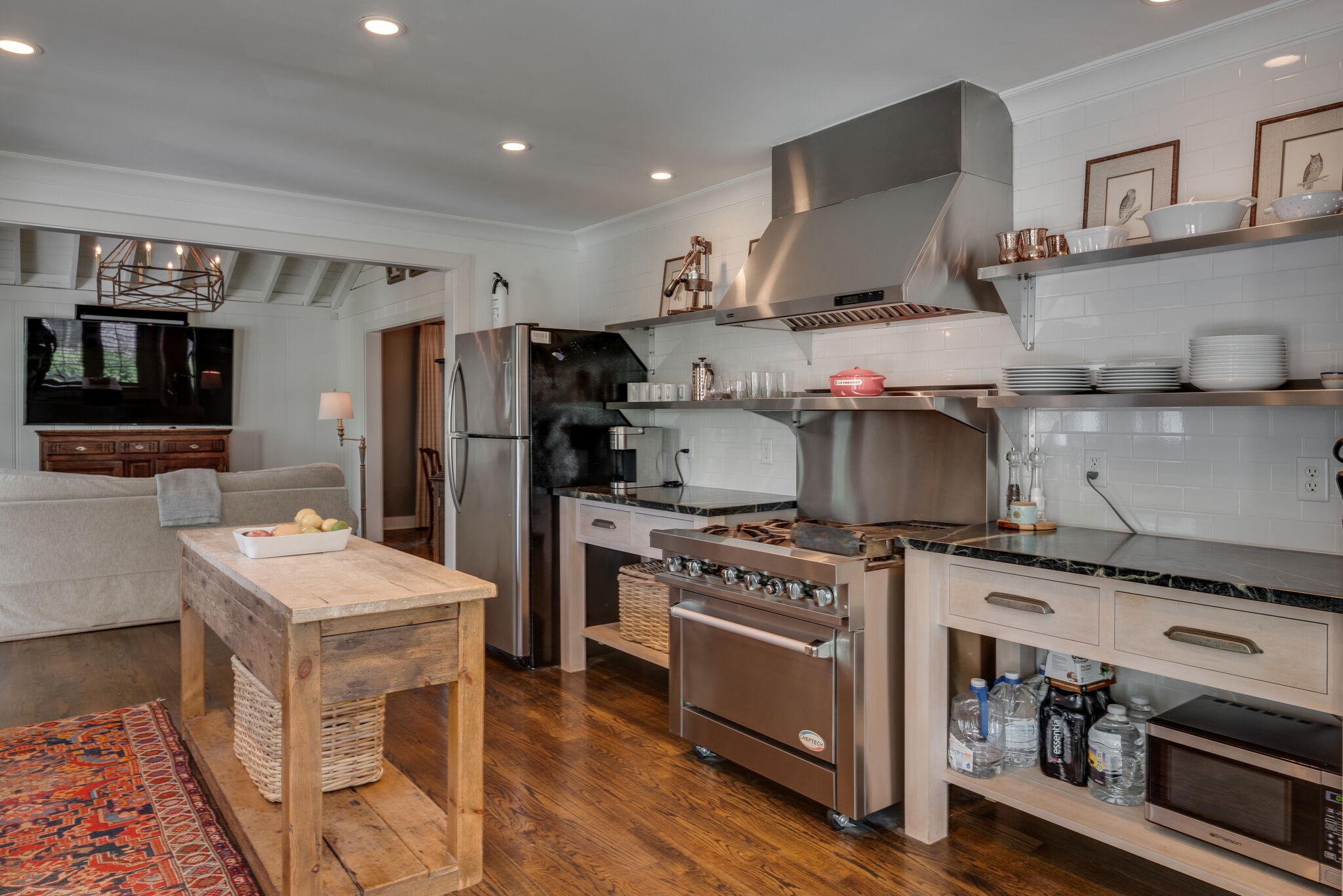 108 Pembroke Ave