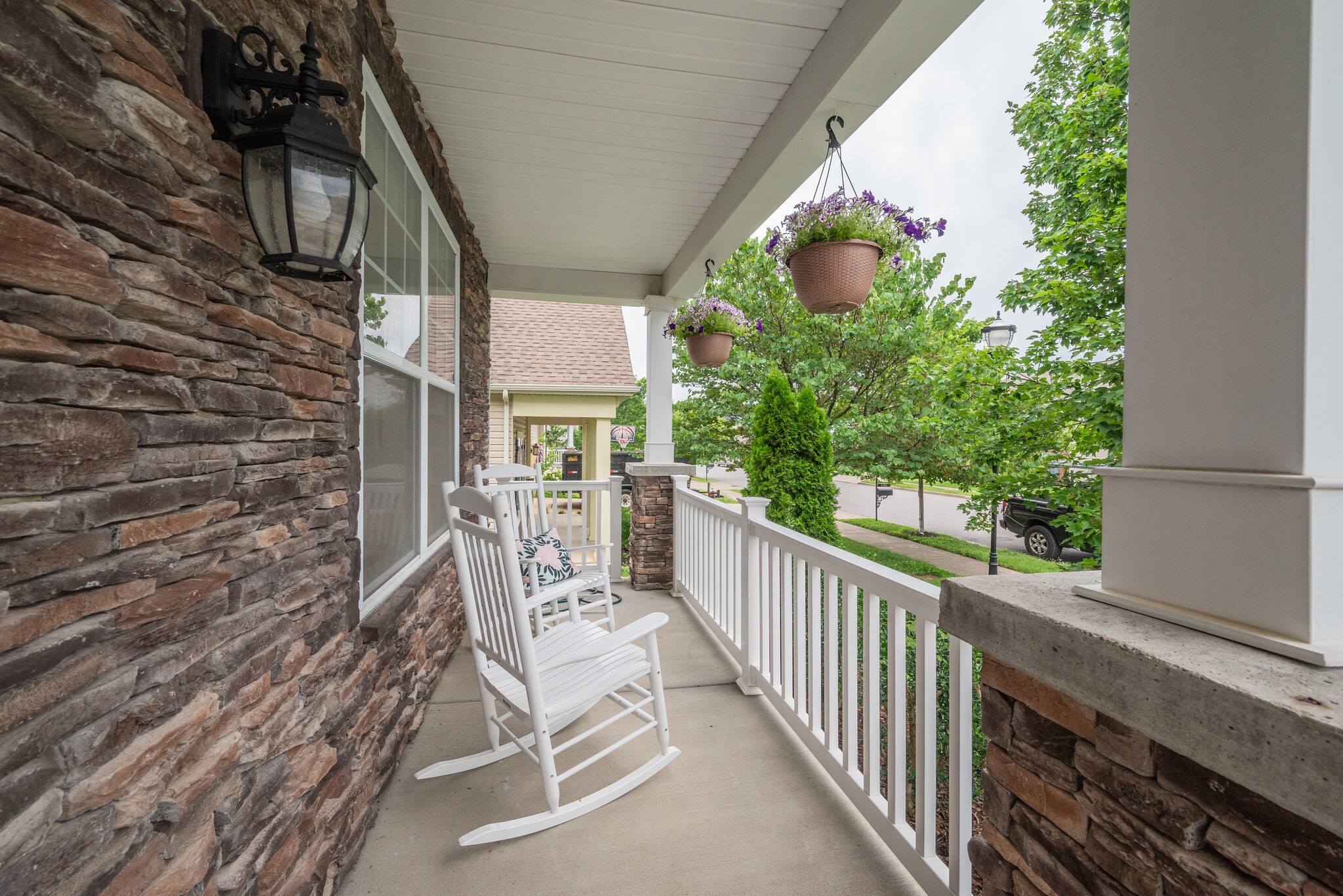 1257 Scarcroft Ln